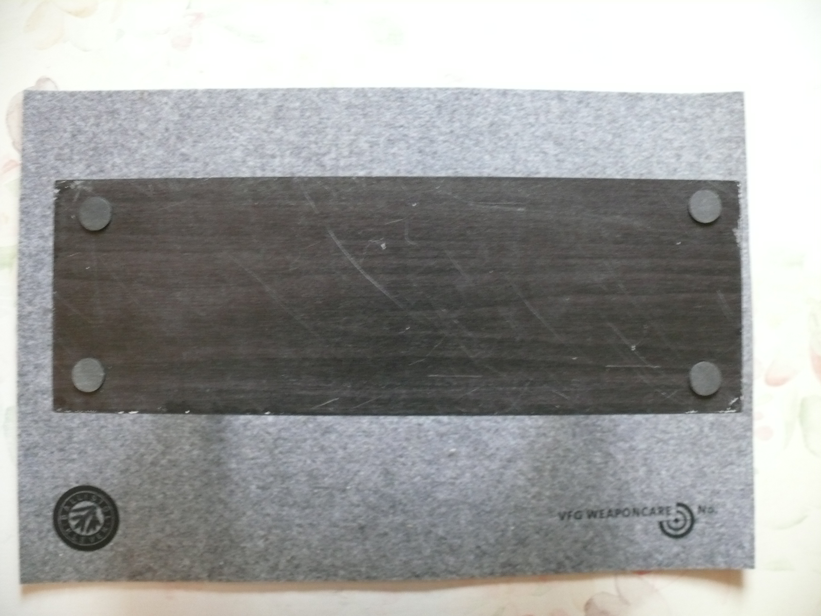 Ständer aus Holz f. VL- Pistole – Bild 2
