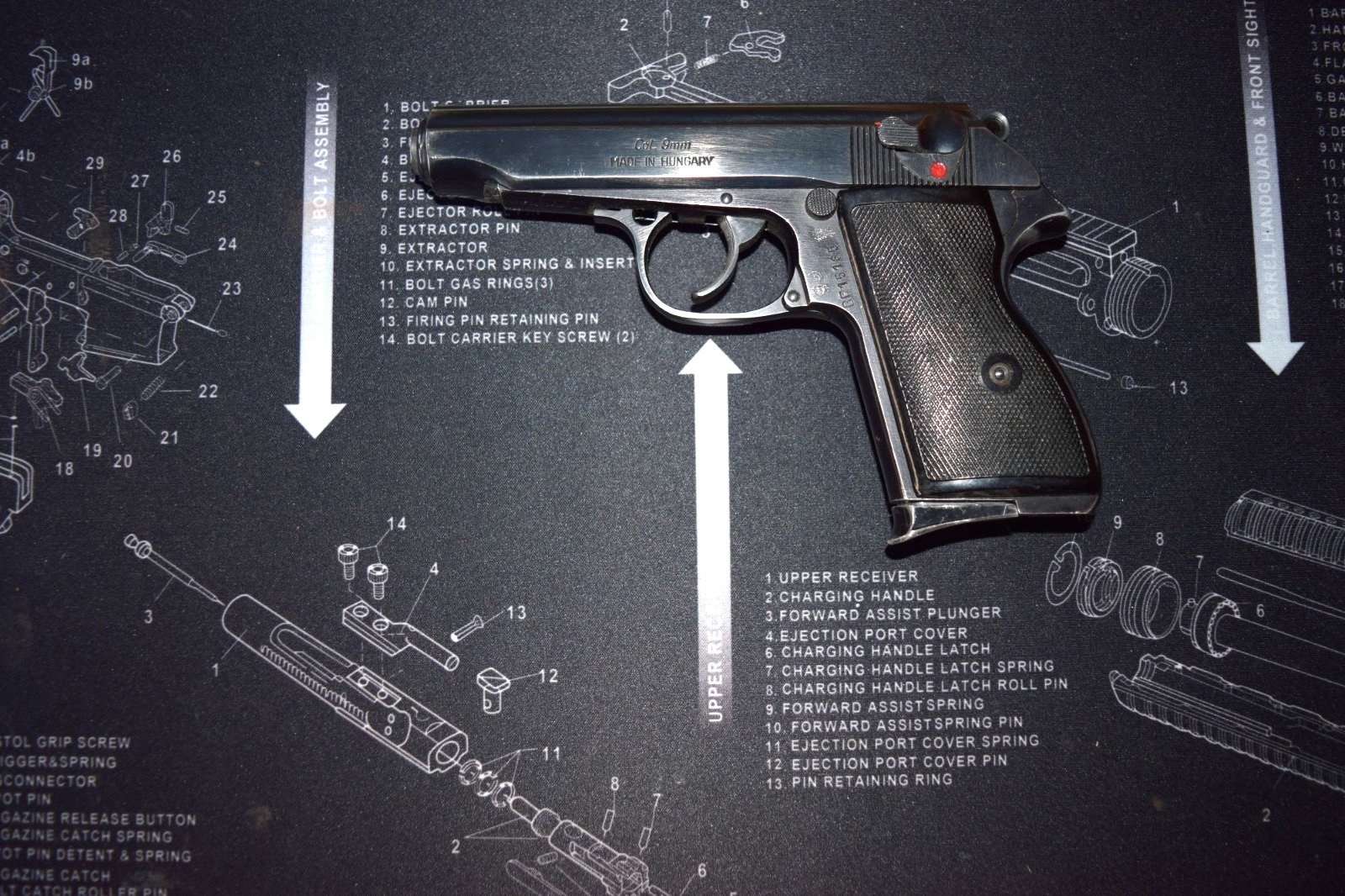 FEG 9 mm Mak – Bild 1
