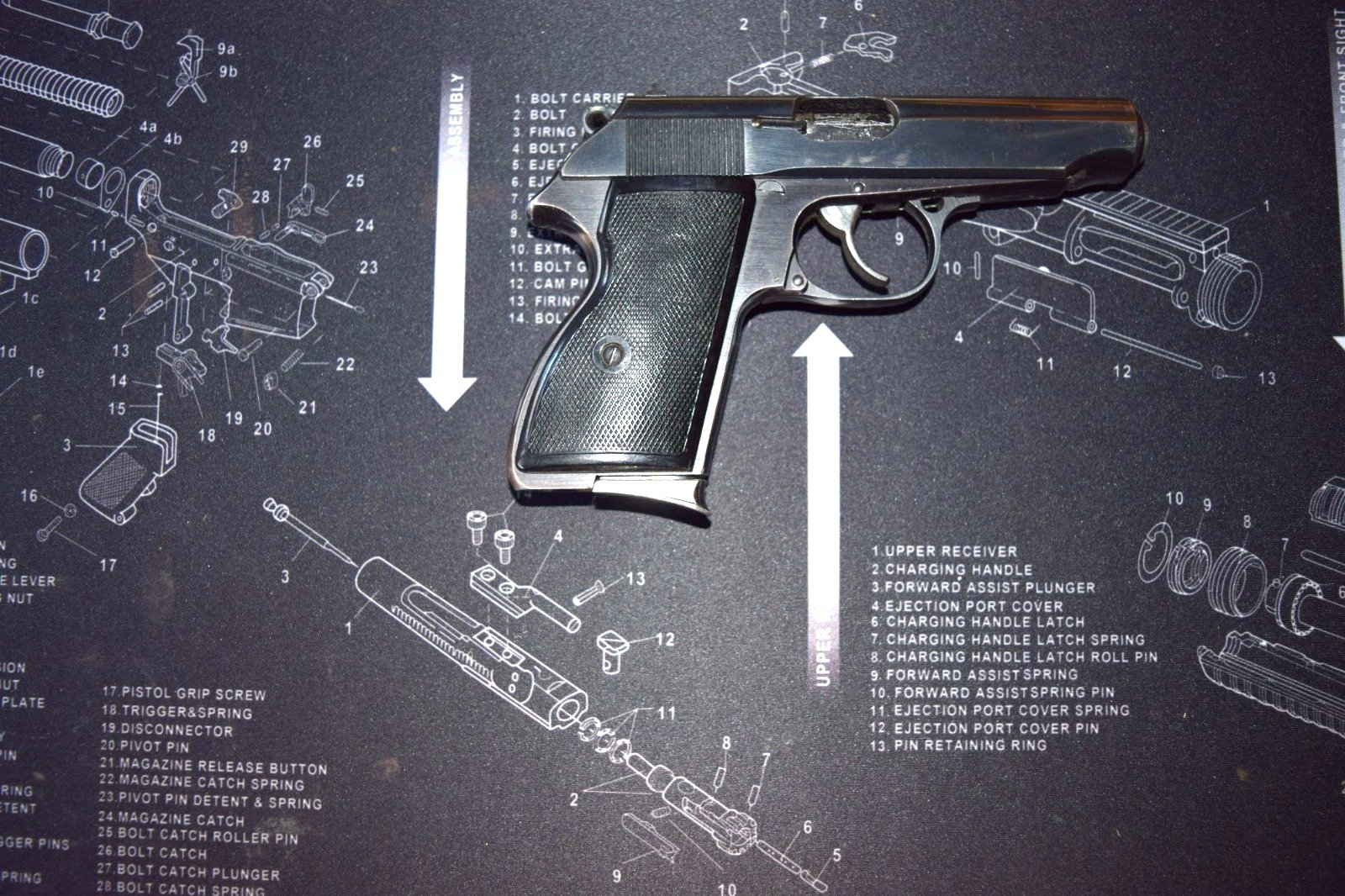 FEG 9 mm Mak – Bild 2