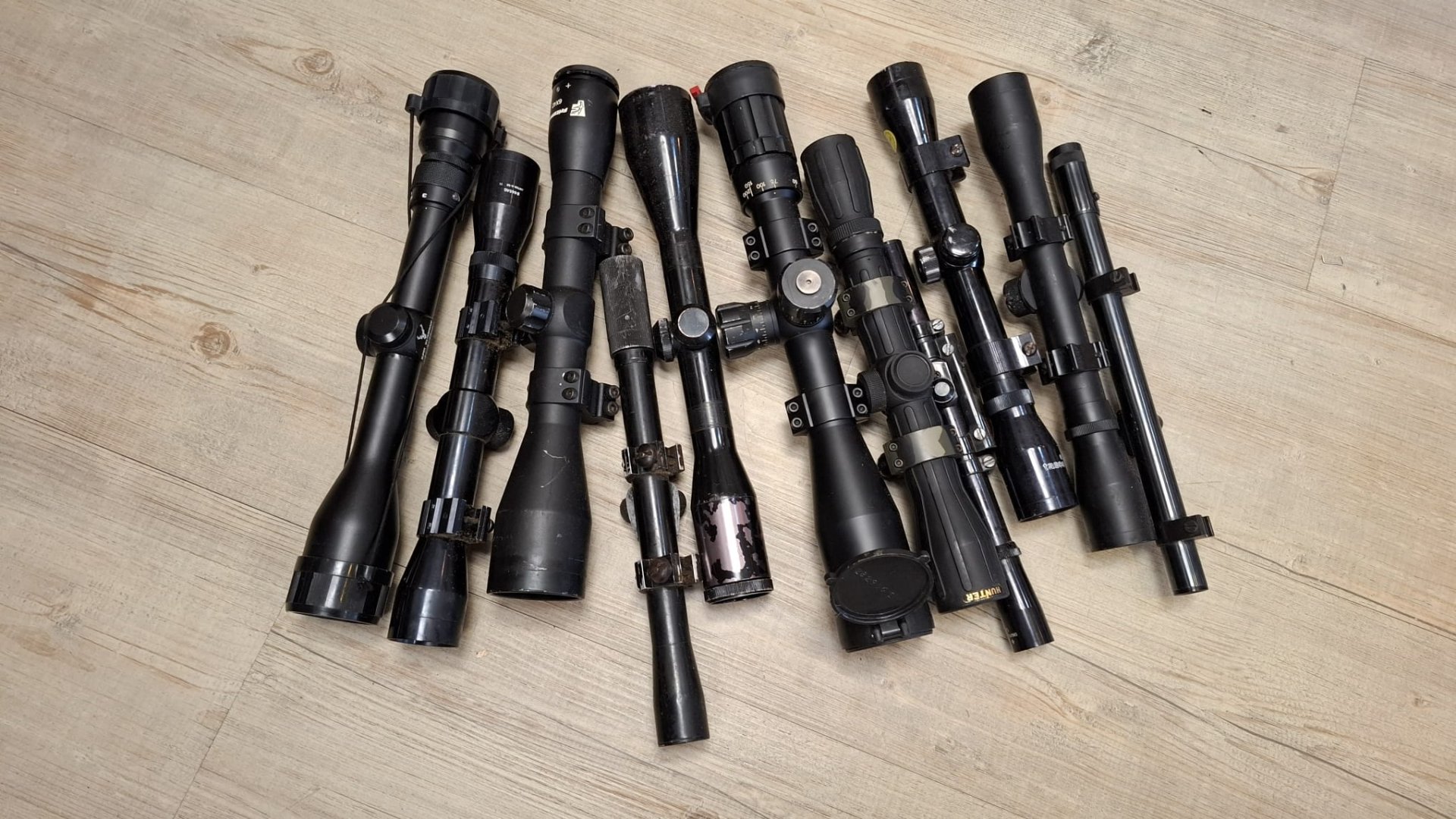Zielfernrohre Konvolut Nachlass Meopta Aimpoint Optik Kahles Zielvier Zeiss Hensold etc – Bild 1