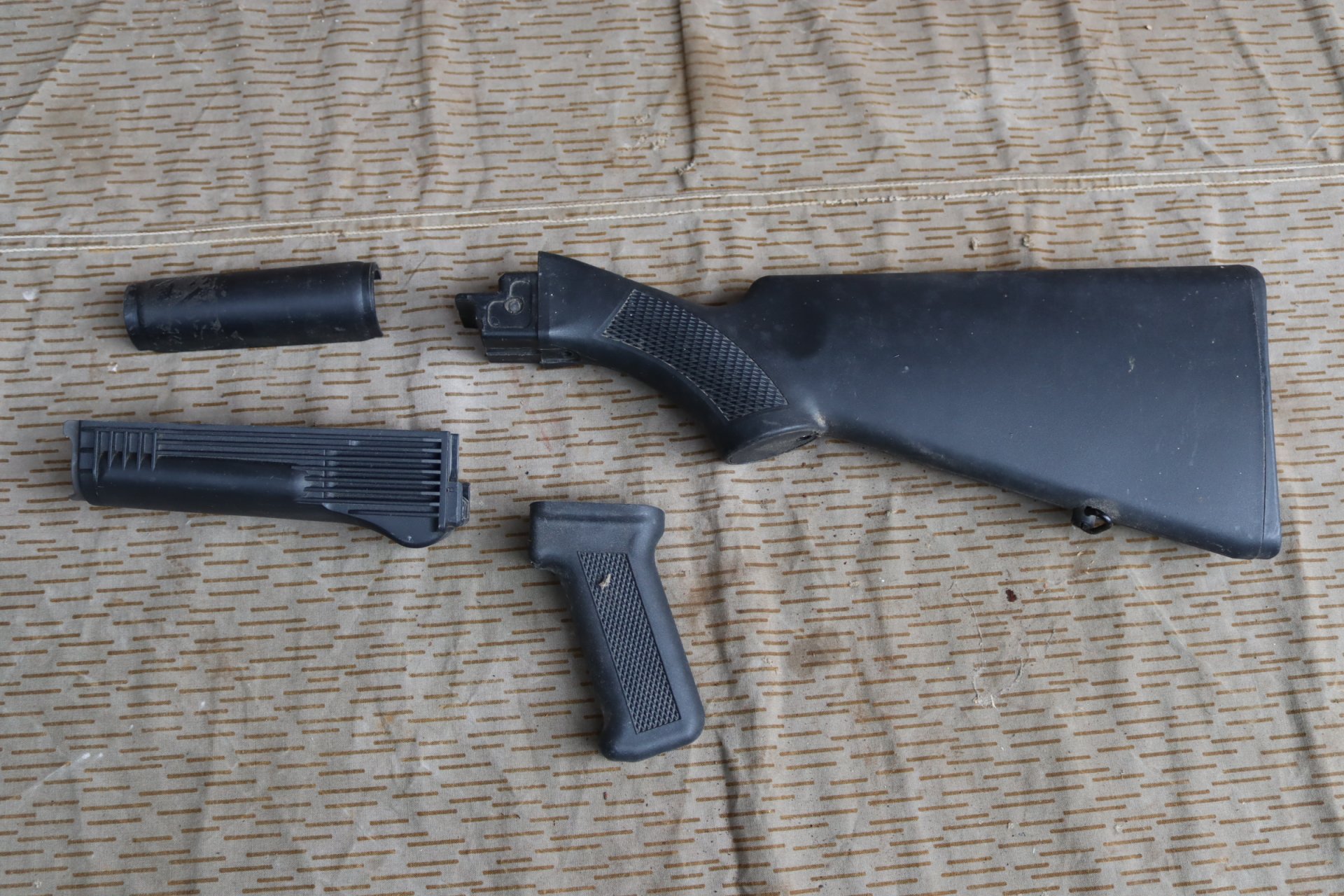 AK 47 Kalaschinkov Schaft Handschutz Schaftset AK47 – Bild 1