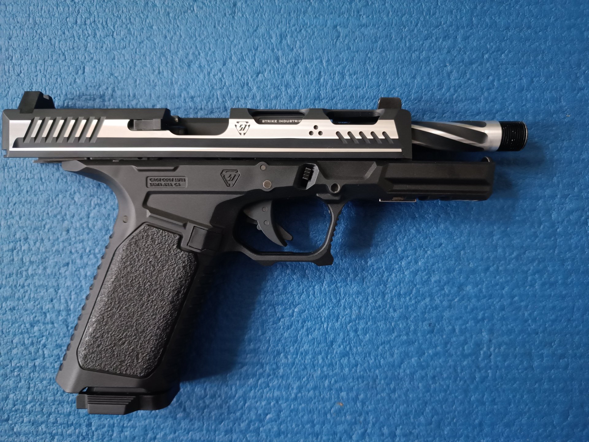 Dreierpack: Strike Industries ARK 17 | Springfield XDE 4.5 | Glock 19 – Bild 8