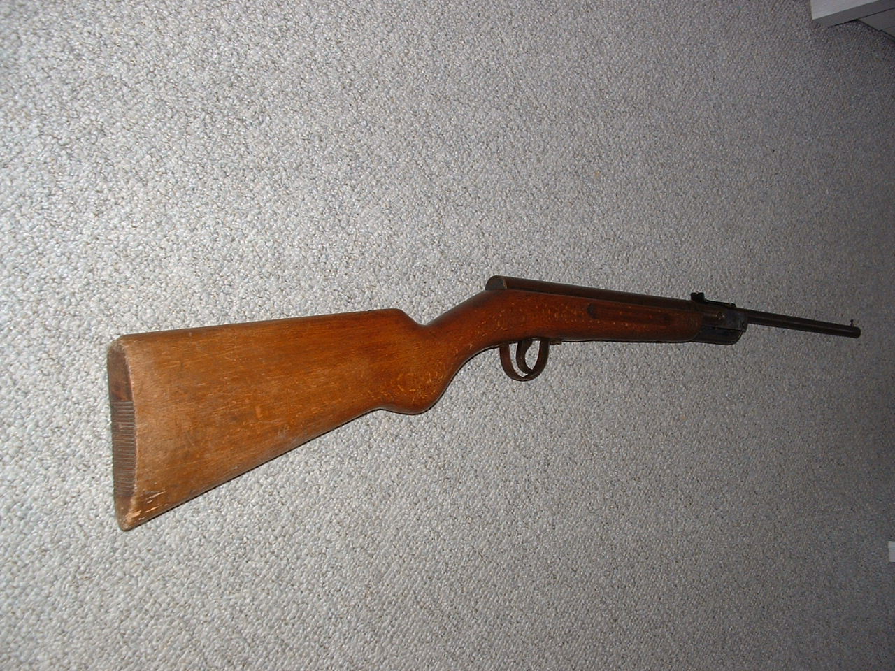 uraltes Luftgewehr Tell mod.31 im kal 4,5 mm – Bild 3