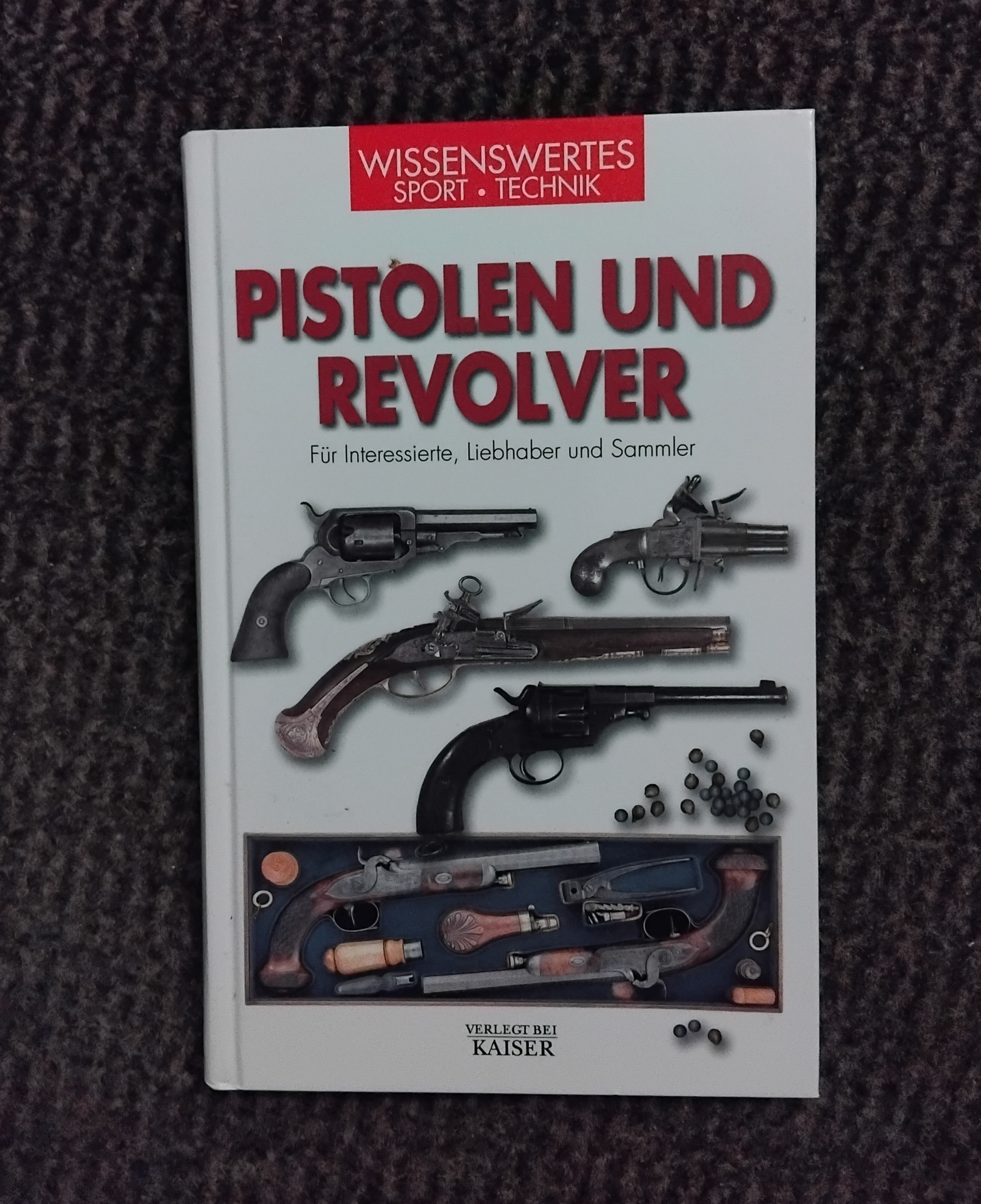 Pistolen & Revolver...Buch 223 Seiten..Wissenwertes – Bild 1