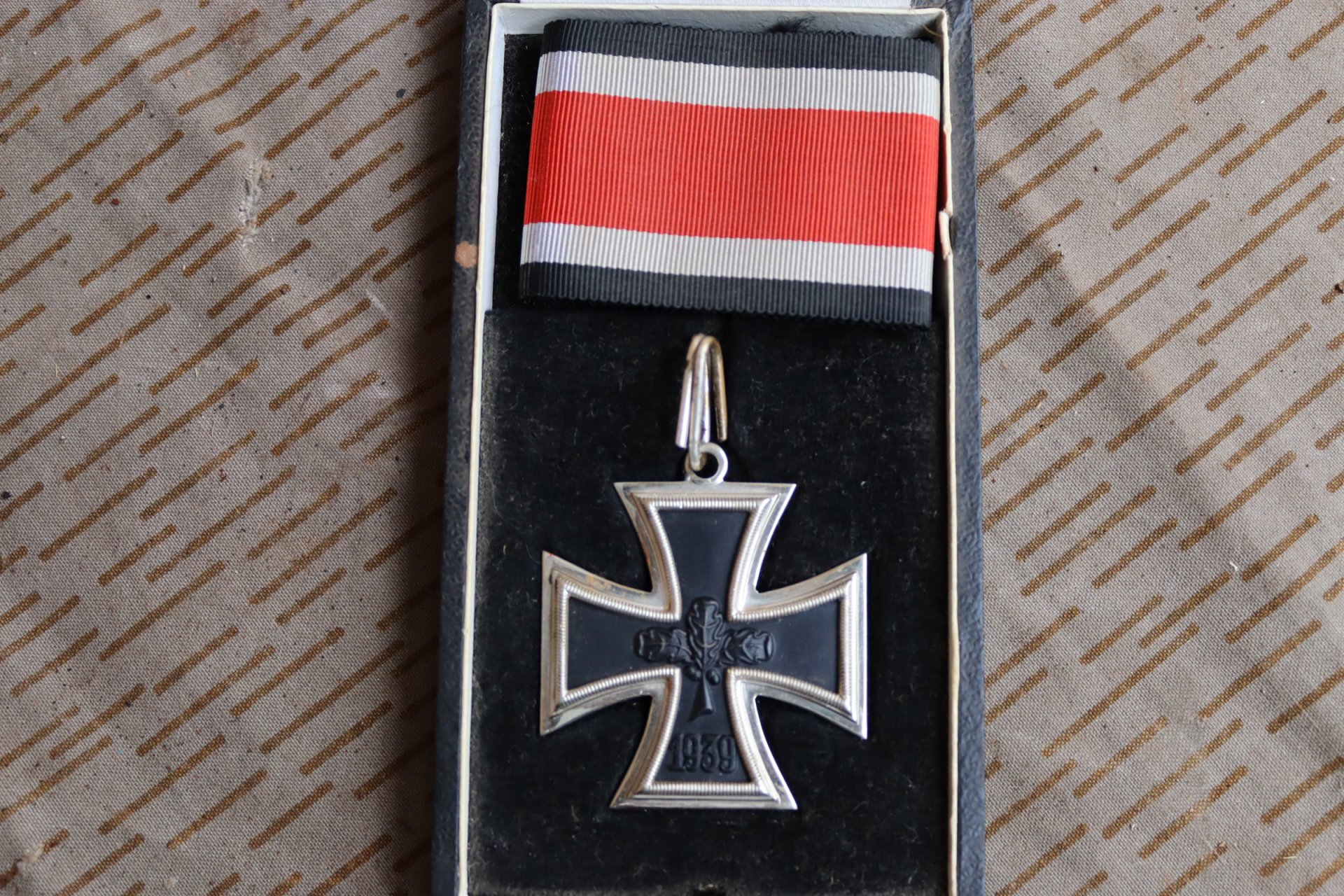 Ritterkreuz im Etui 1957er Orden 2.wk Wehrmacht Luftwaffe – Bild 2
