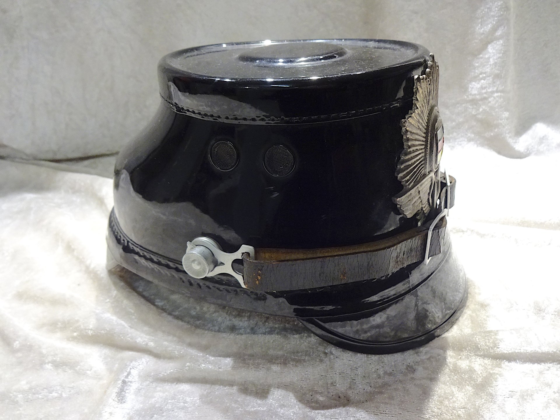 Tschako DDR/KVP Bahnpolizei (?) – Bild 2