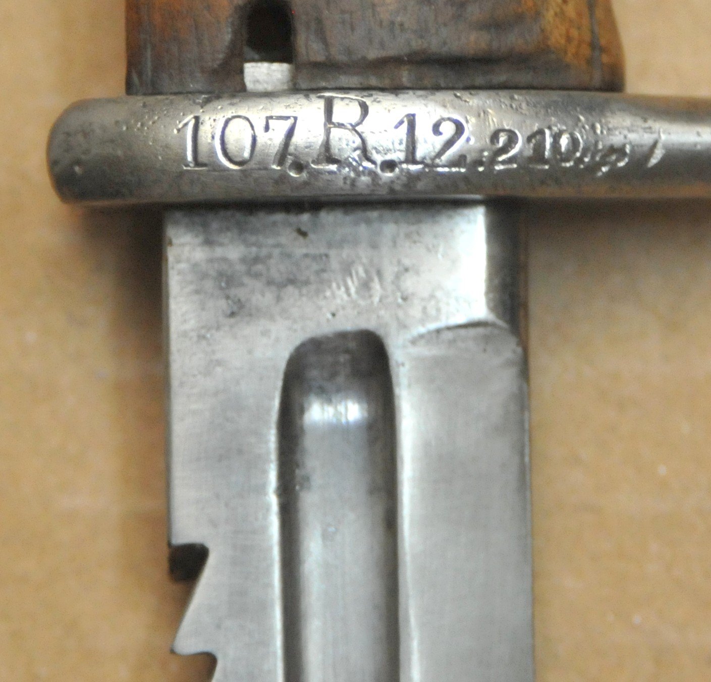 Preussisches Seitengewehr 98 aA mit Sägerücken – Bild 3