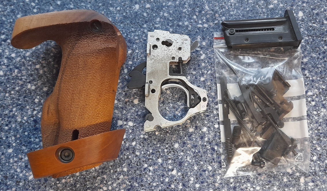 Walther OSP_GSP, Ersatzteilkonvolut – Bild 1