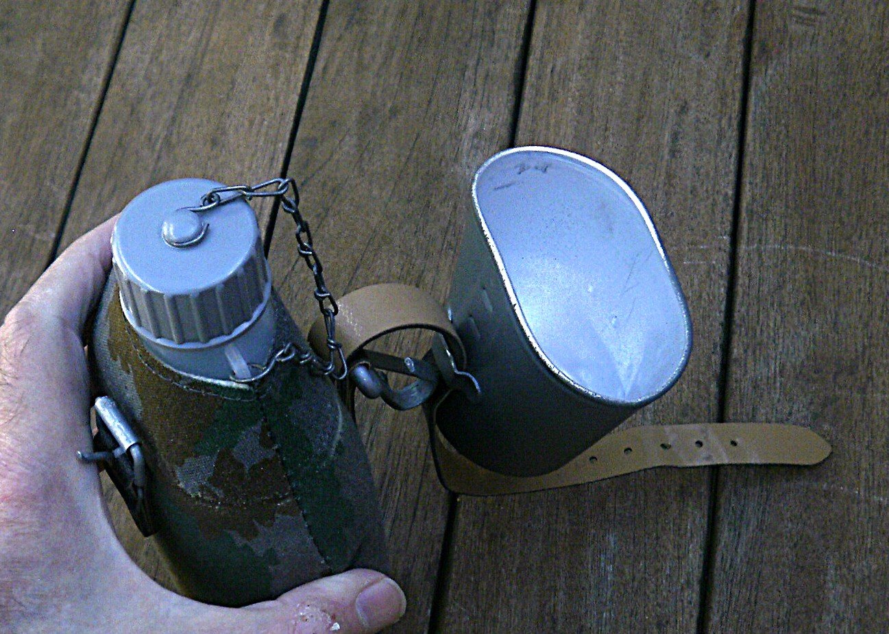 Original NVA - Set Feldflasche/Trinkflasche und Koppel VP Stasi – Bild 2