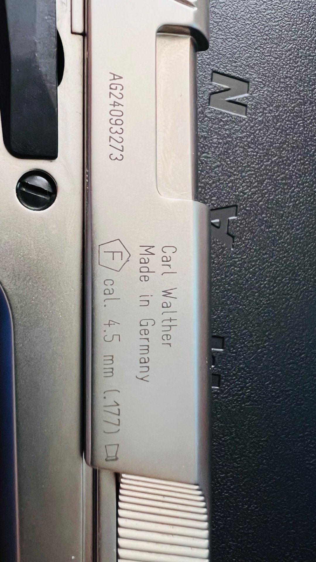 Walther CP88 Competition Nickel + Red Dot + 5 Magazine – Bild 3