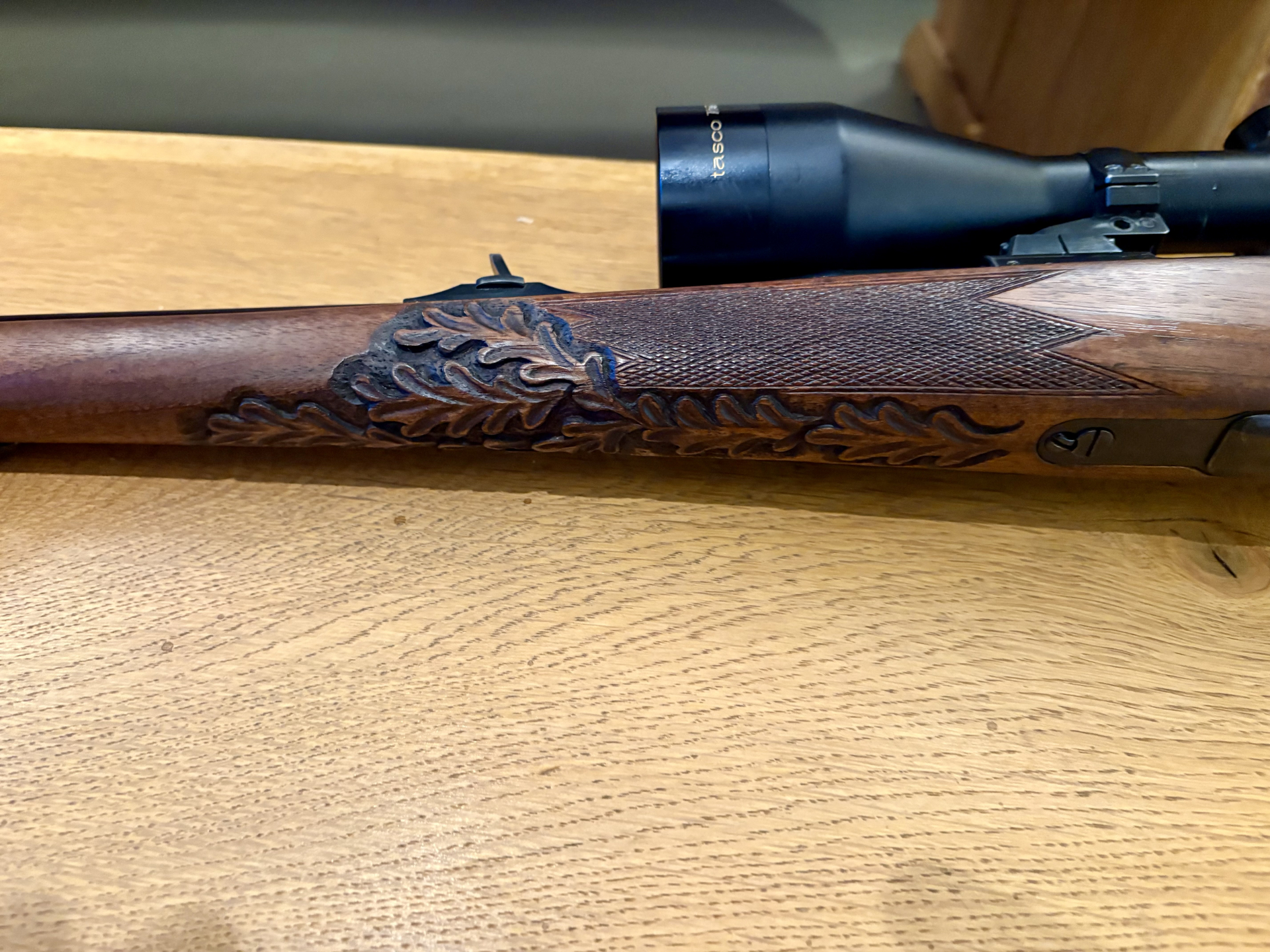 Toller 98er Stutzen in 6,5x57 mit Schaftmagazin,Schaftverschneidung und Zf mit Schwenkmontage – Bild 2