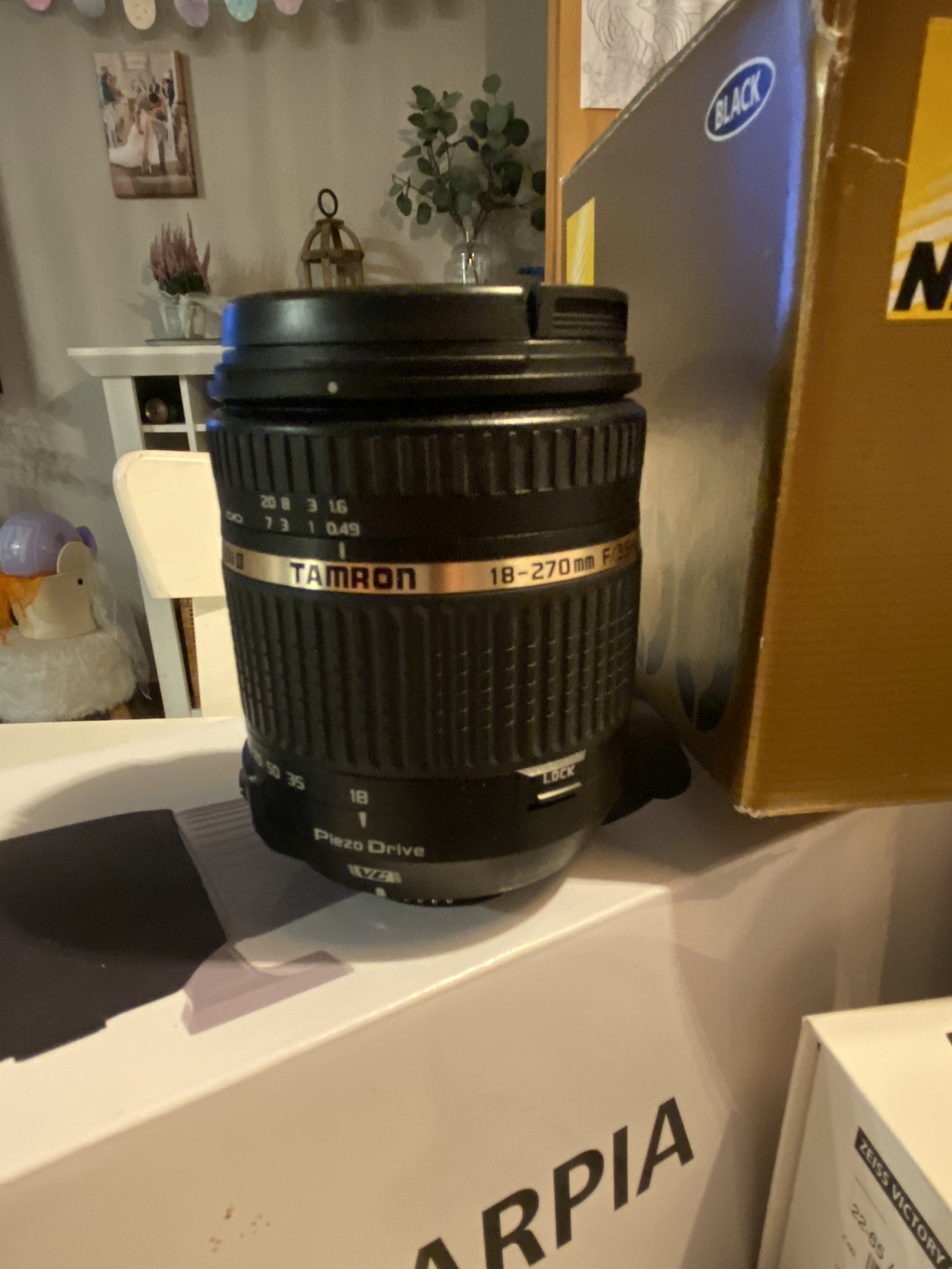 ZEISS Victory Harpia 95 23–70x95 Komplettset – Nikon D5200 – Tamron – Stay-On-Case – Bild 5