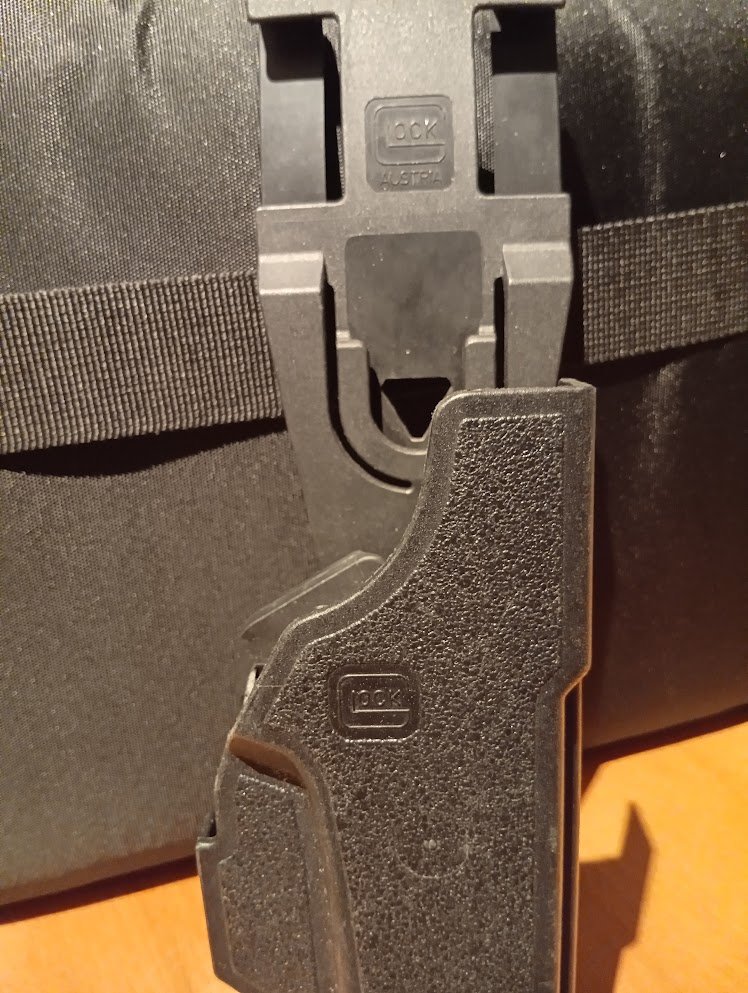 GLOCK Safety Holster mit Tandemtrageplatte rechts für Kal. 9 mm Luger, .357 SIG, .40 S&W – Bild 3
