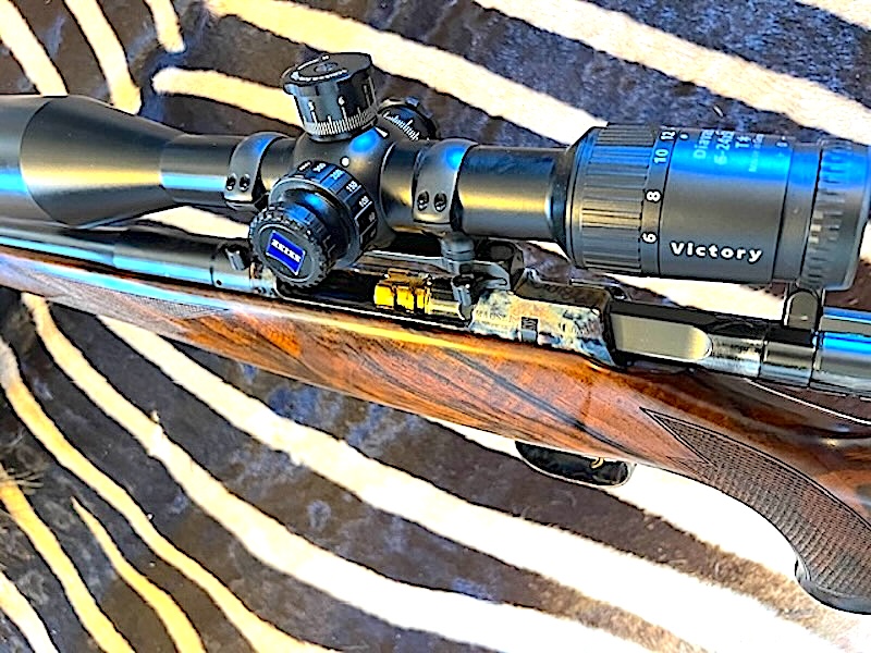 Außergewöhnliche Mauser M03 Africa büntgehärtet 8x68S inkl. Zeiss 6-24x56 – Bild 1