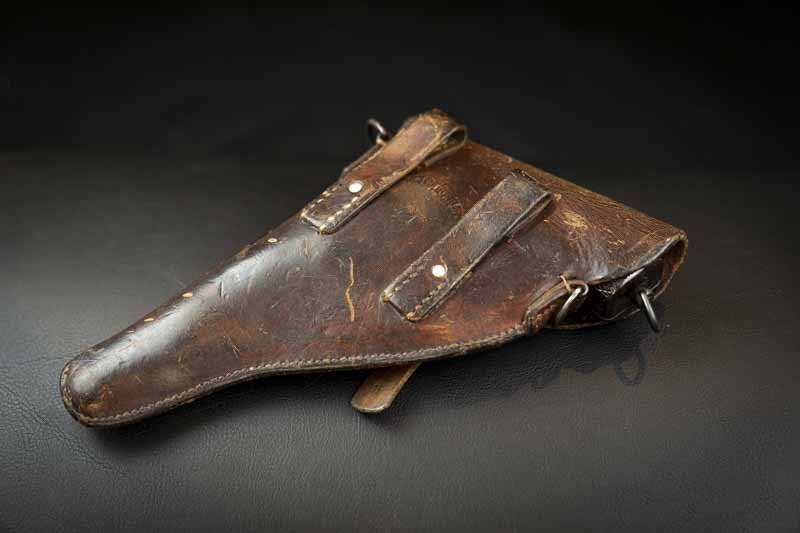 Schweizer Revolver 1882/92, 7,5mmSchweizRev., Waffenfabrik Bern W+F mit schöner Tasche – Bild 7