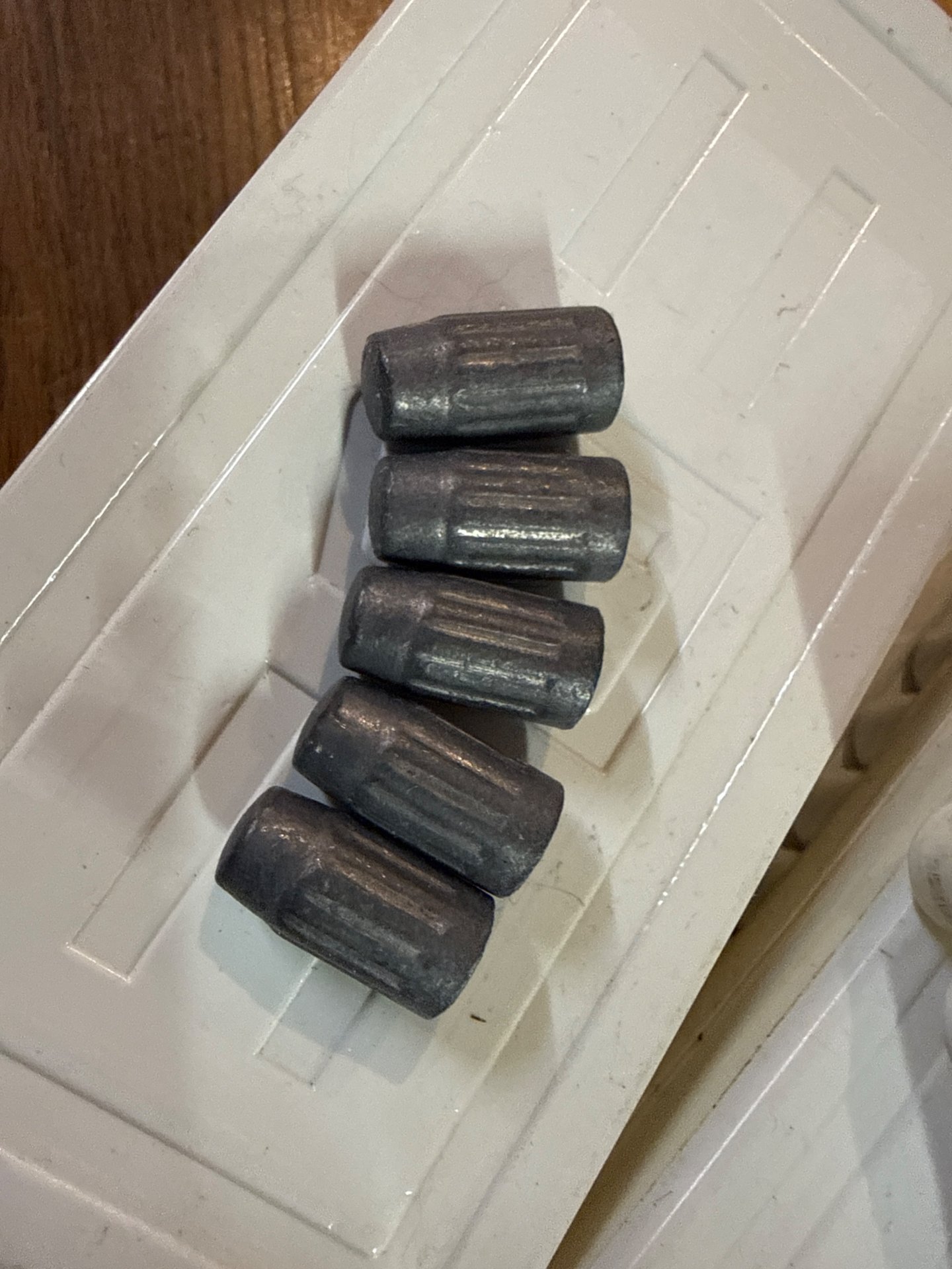 Ältere Blei Geschosse.38/.357 von Lapua SWC 11.2 g – Bild 2