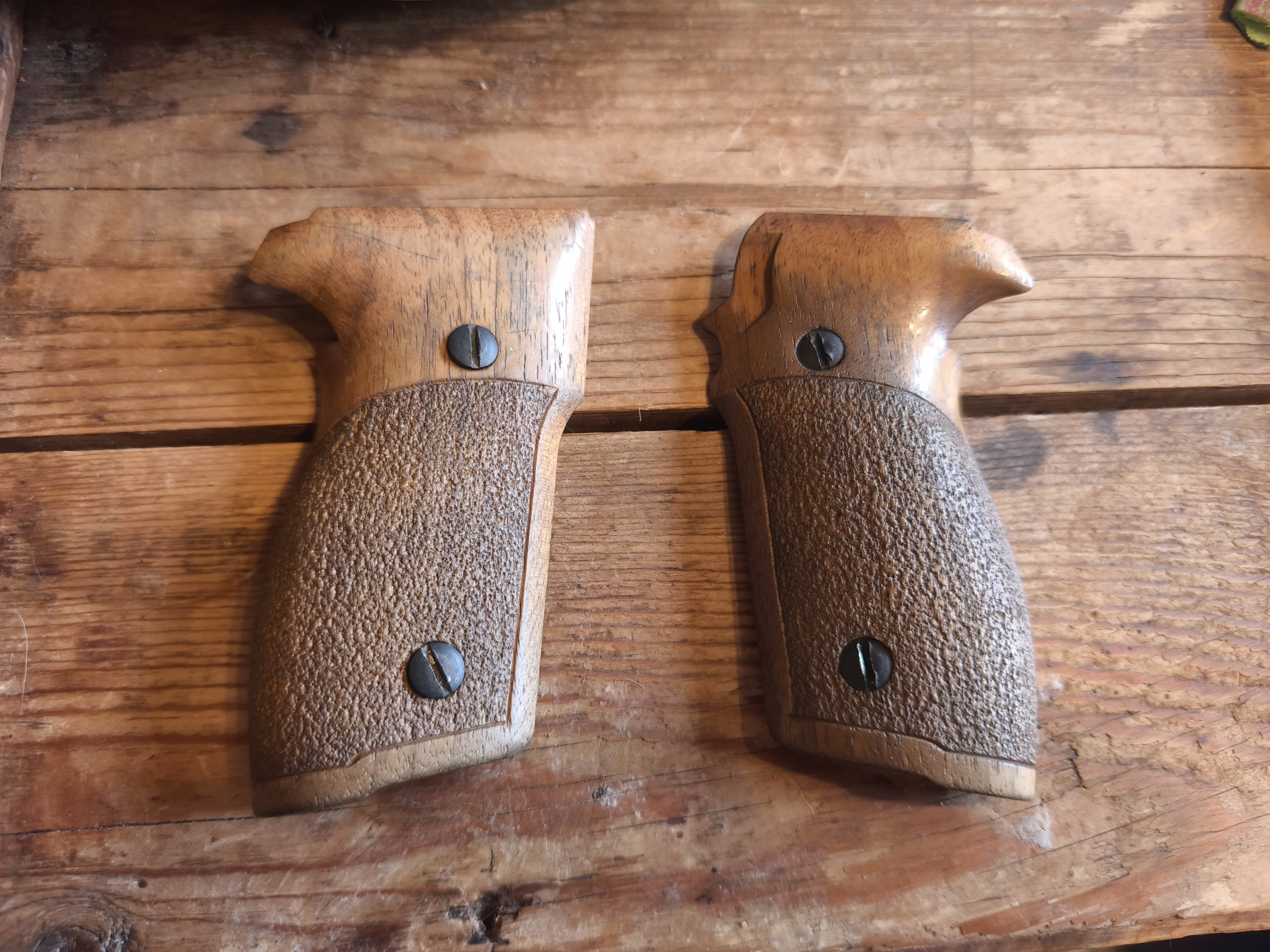 Nill Griffe Griffschalen Griffstück - P228 P229 Holz Sig Sauer – Bild 1