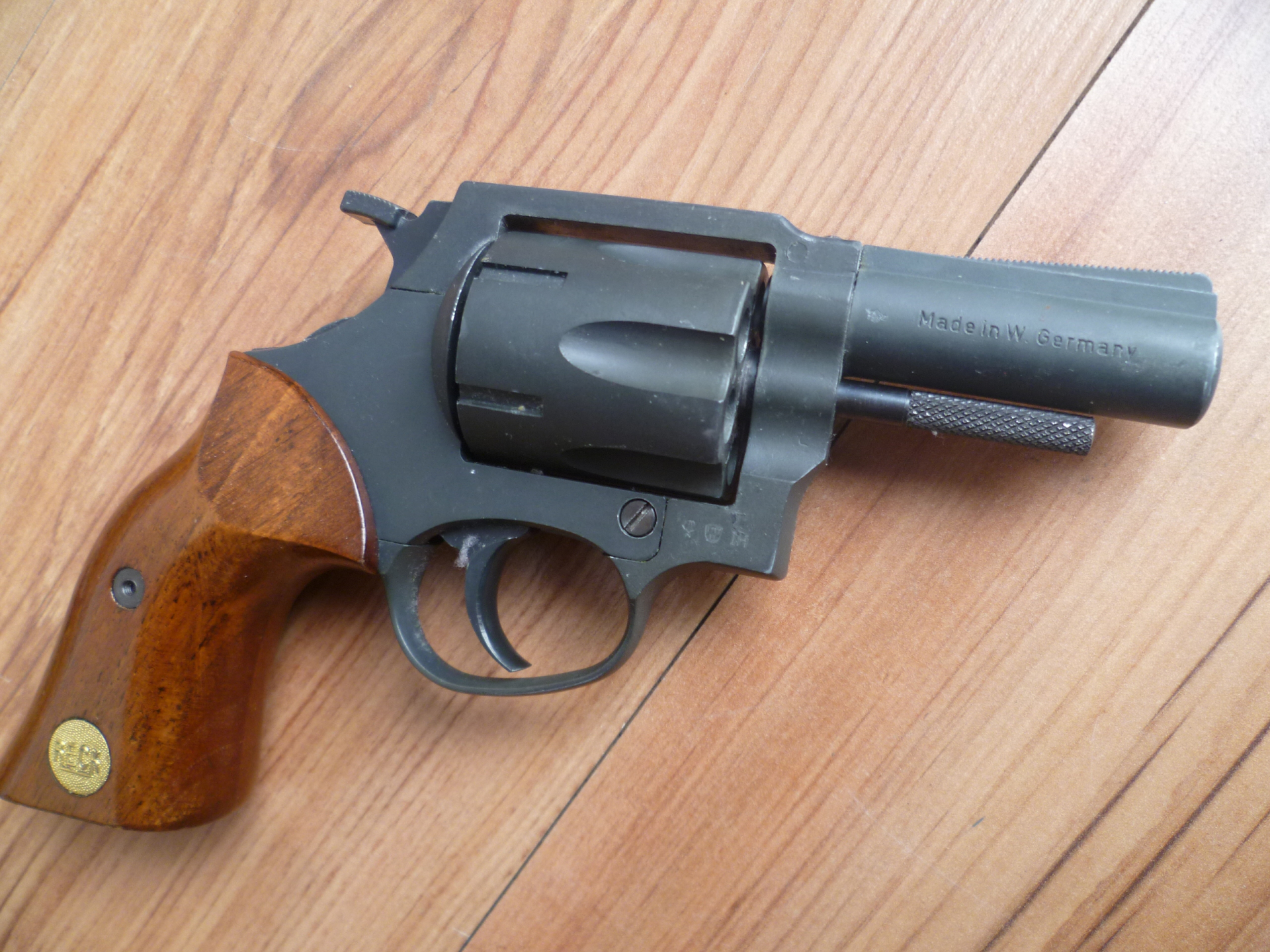 SRS Reck Bodyguard - 9 mm Rand Knall – Bild 3