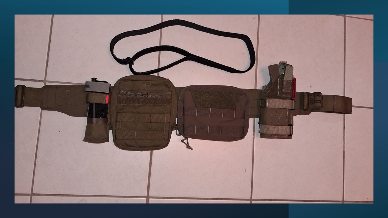 Taktischer Gürtel Tasmanian Tiger Warrier Belt LC mit Zubehör – Bild 1