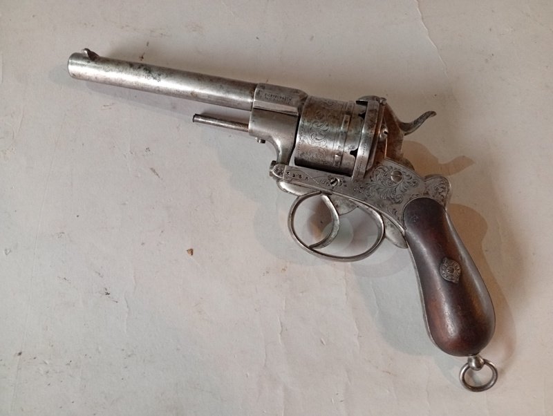 Rare revolver Lefaucheux à broche à Mire déportée, calibre 9 mm – Bild 1