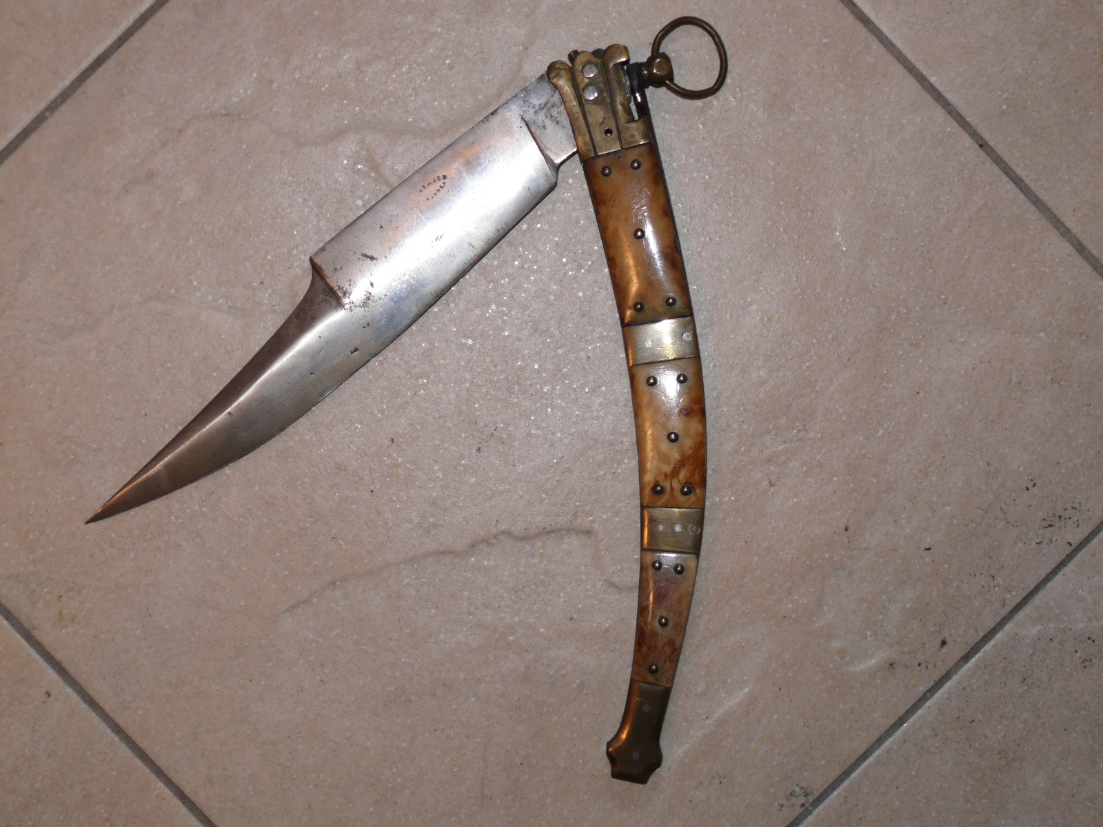 Messer m. spez. Verriegelung – Bild 2