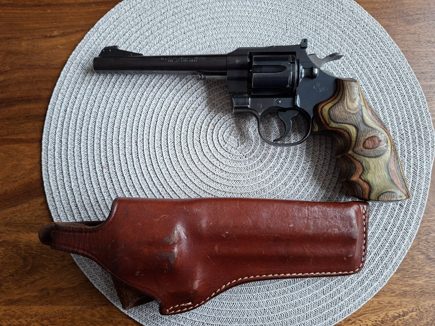 Revolver von Colt Kal 22 Lf mit Match Abzug – Bild 2