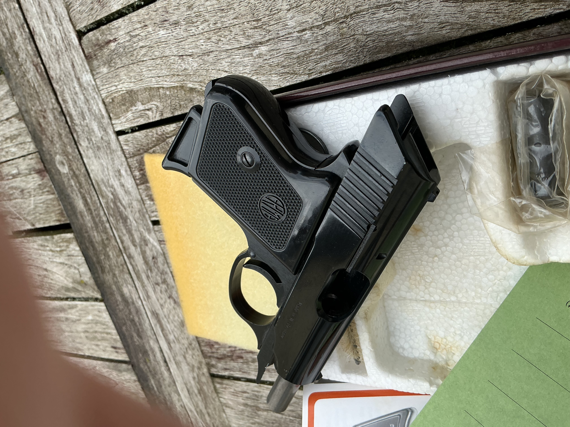 Erma EGP55, mit Verpackung – Bild 3
