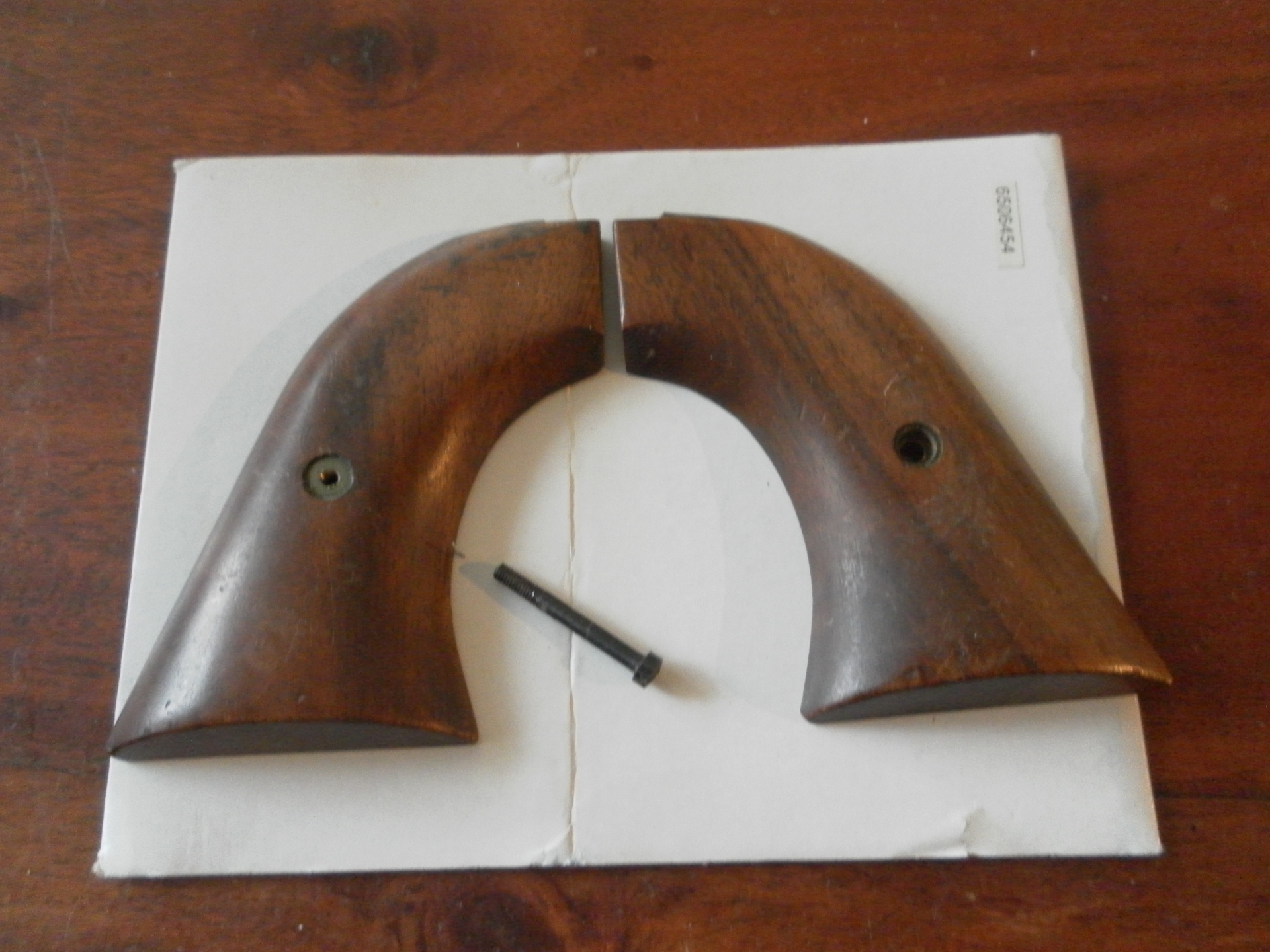 Griffschalen für Western Revolver – Bild 1