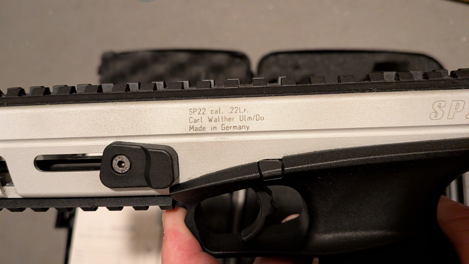 RARITÄT Walther SP22 M3 FULL SET! 4 Magazine, Koffer, Werkzeug, Original Rechnung – Bild 6