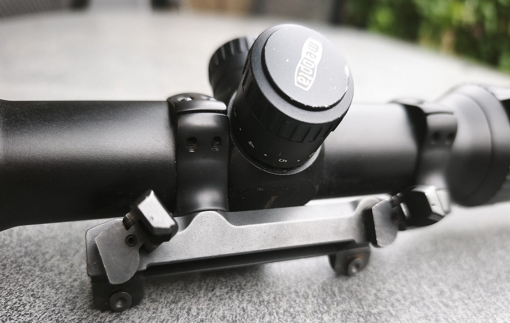 Blaser Sattelmontage (30mm Ringe) + Meopta Meostar R1r 3-12x56 RD Leuchtabsehen (mit Mangel) – Bild 9