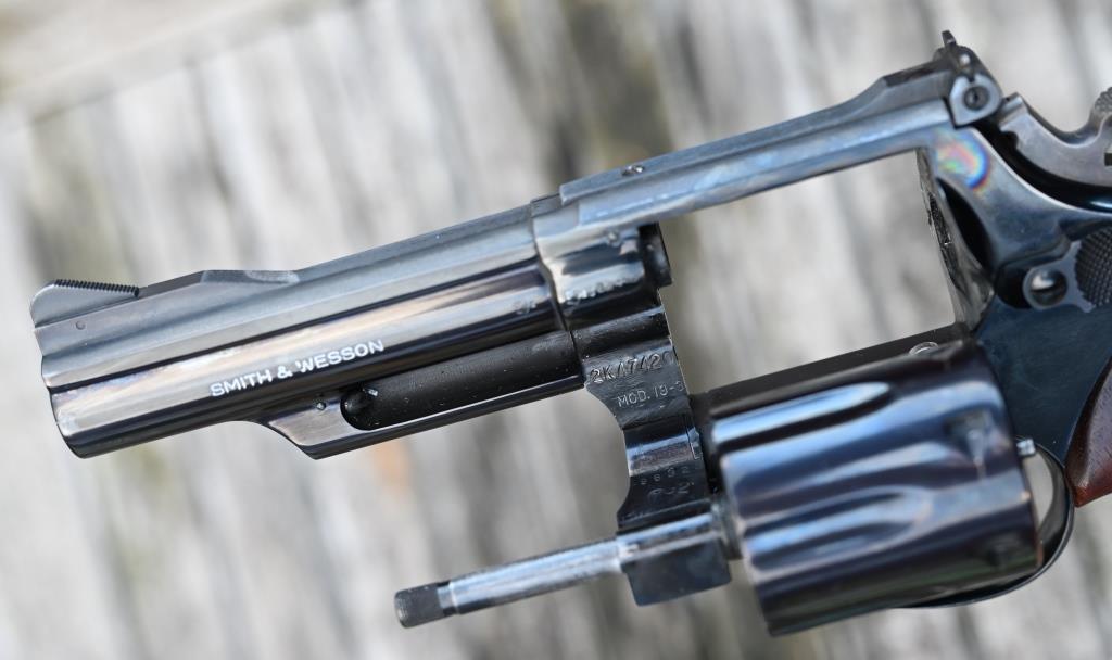 Combat - Revolver Smith & Wesson Mod. 19-3 Kal. .38 Special/.357 Magnum, Bj. 1982, 4 Zoll, prima! – Bild 5