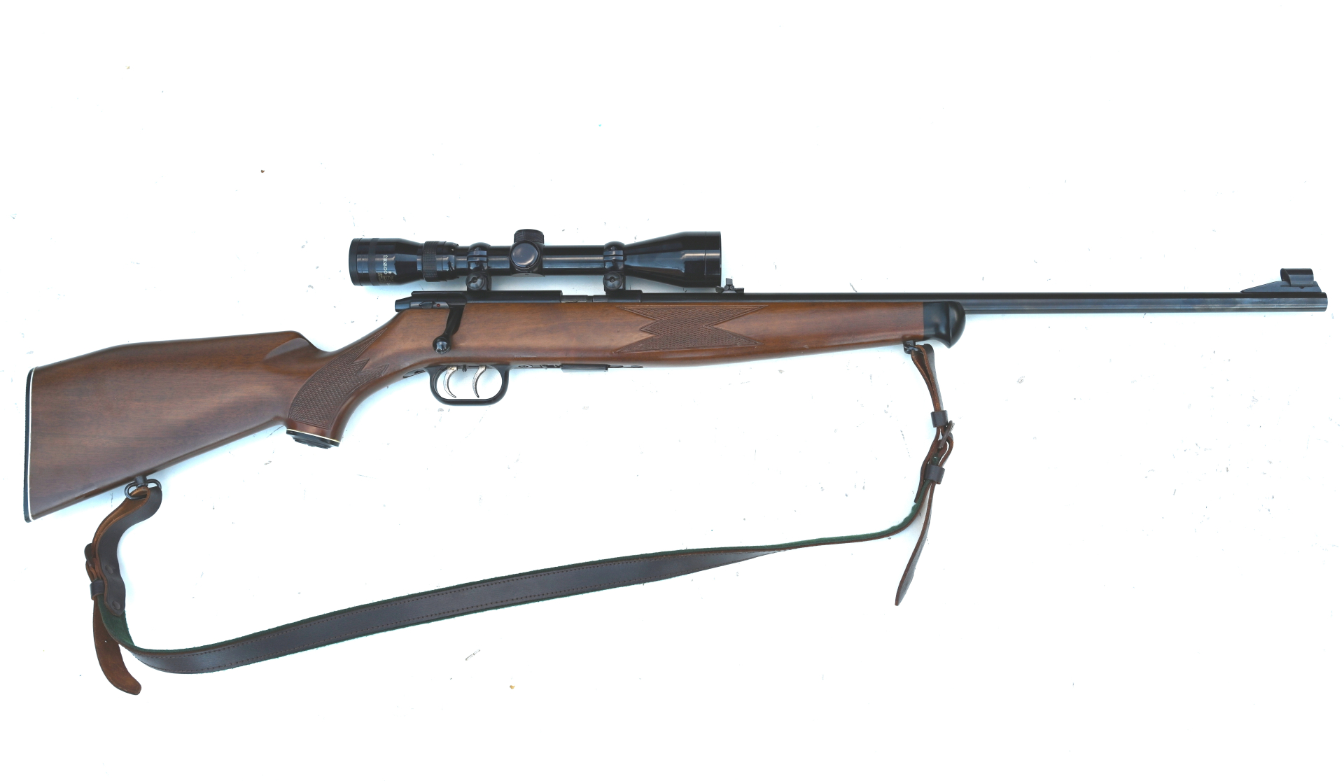 Jagdgewehr Repetierbüchse Schonzeitbüchse Kriegeskorte Krico Kal. .22 WIN MAG, Bj. 1977, ZF 3-9x40 – Bild 1
