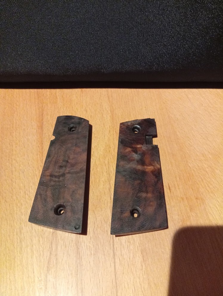Holzgriffschalen für Pistolen 1911 und ähnliche Nussholz – Bild 2