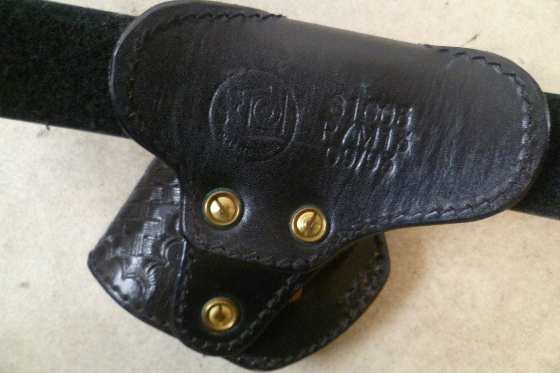 Safariland Gürtel mit Holster für HK P7M13 – Bild 3