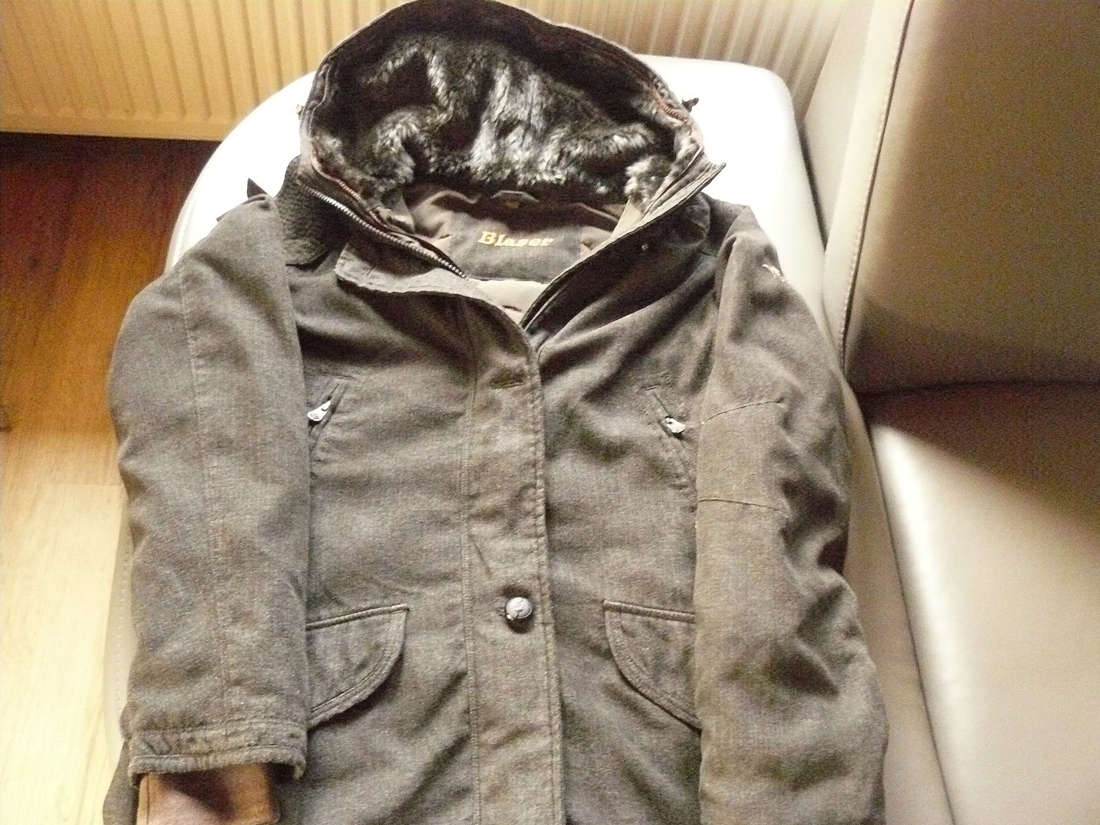Warme Blaser Active Outfits Damen Winter Jagdjacke, Größe 36 – Bild 1