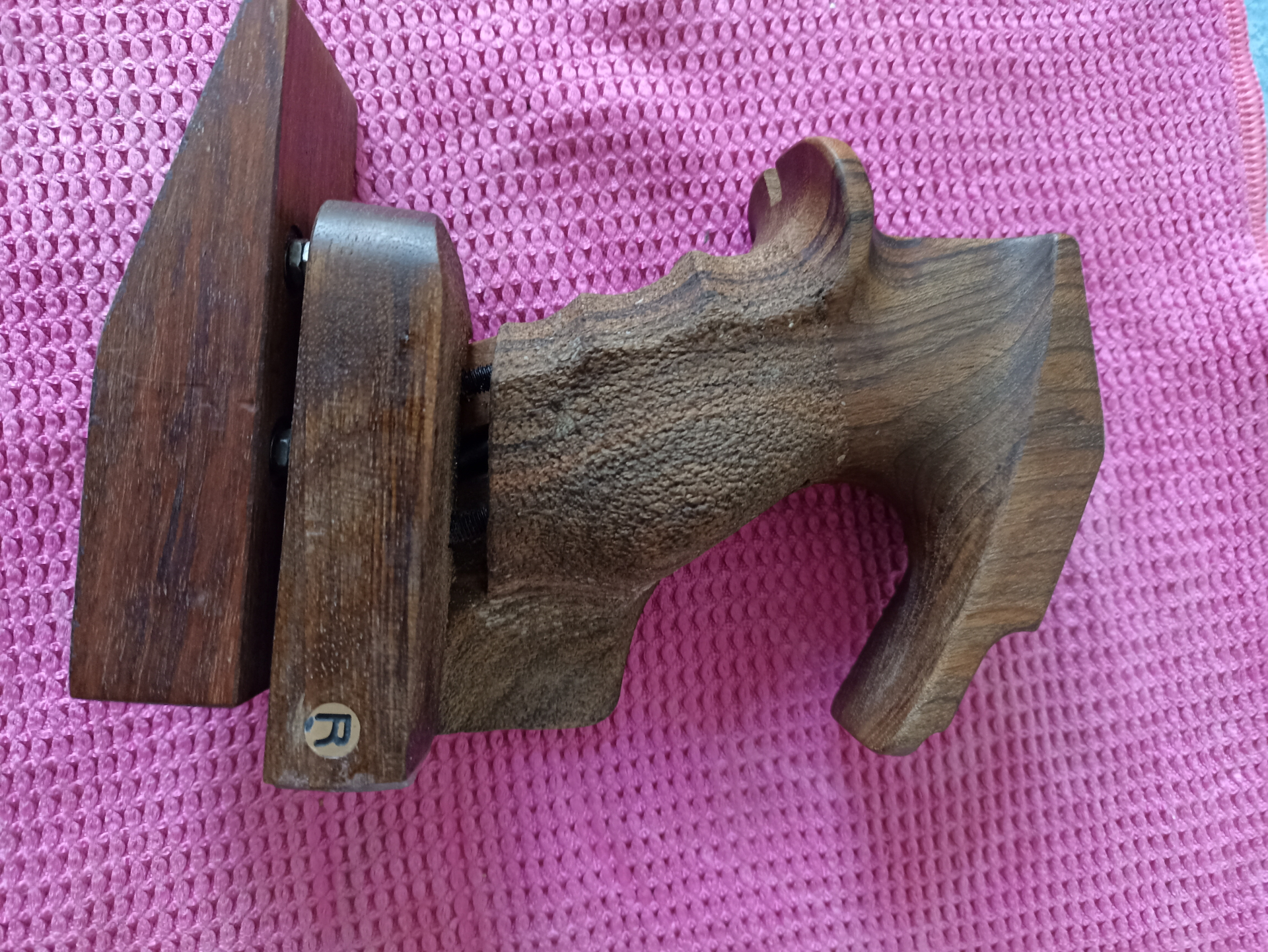 FWB LP P8X Linksgriff mit Auflage – Bild 1