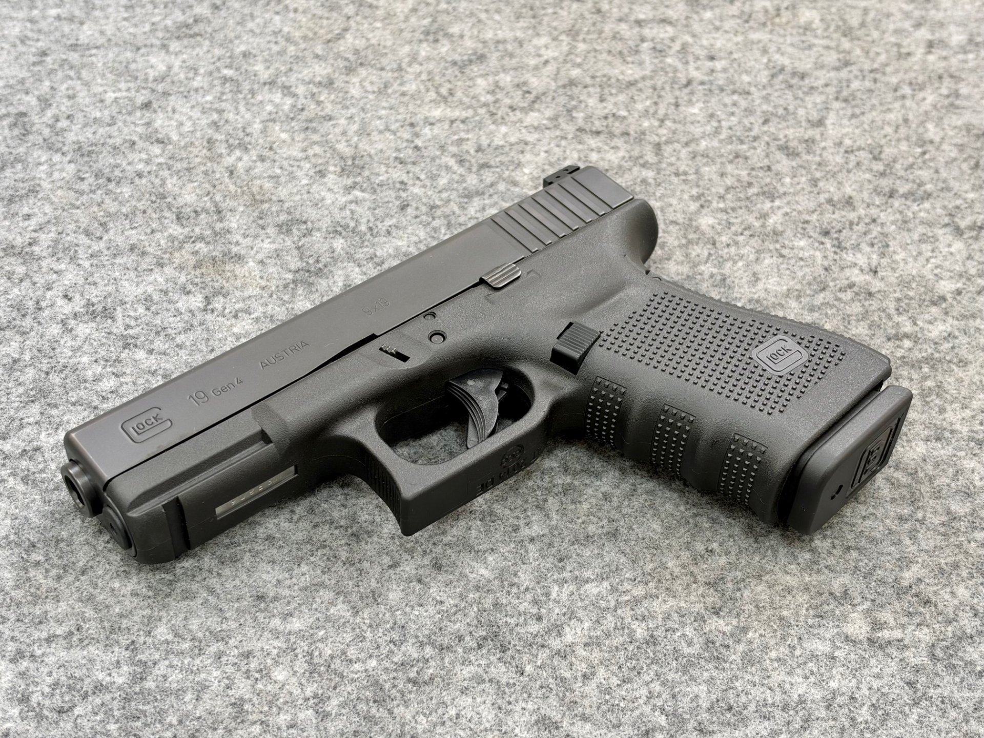 Pistole Glock 19 Gen4 9mmLuger - versandkostenfrei - – Bild 4