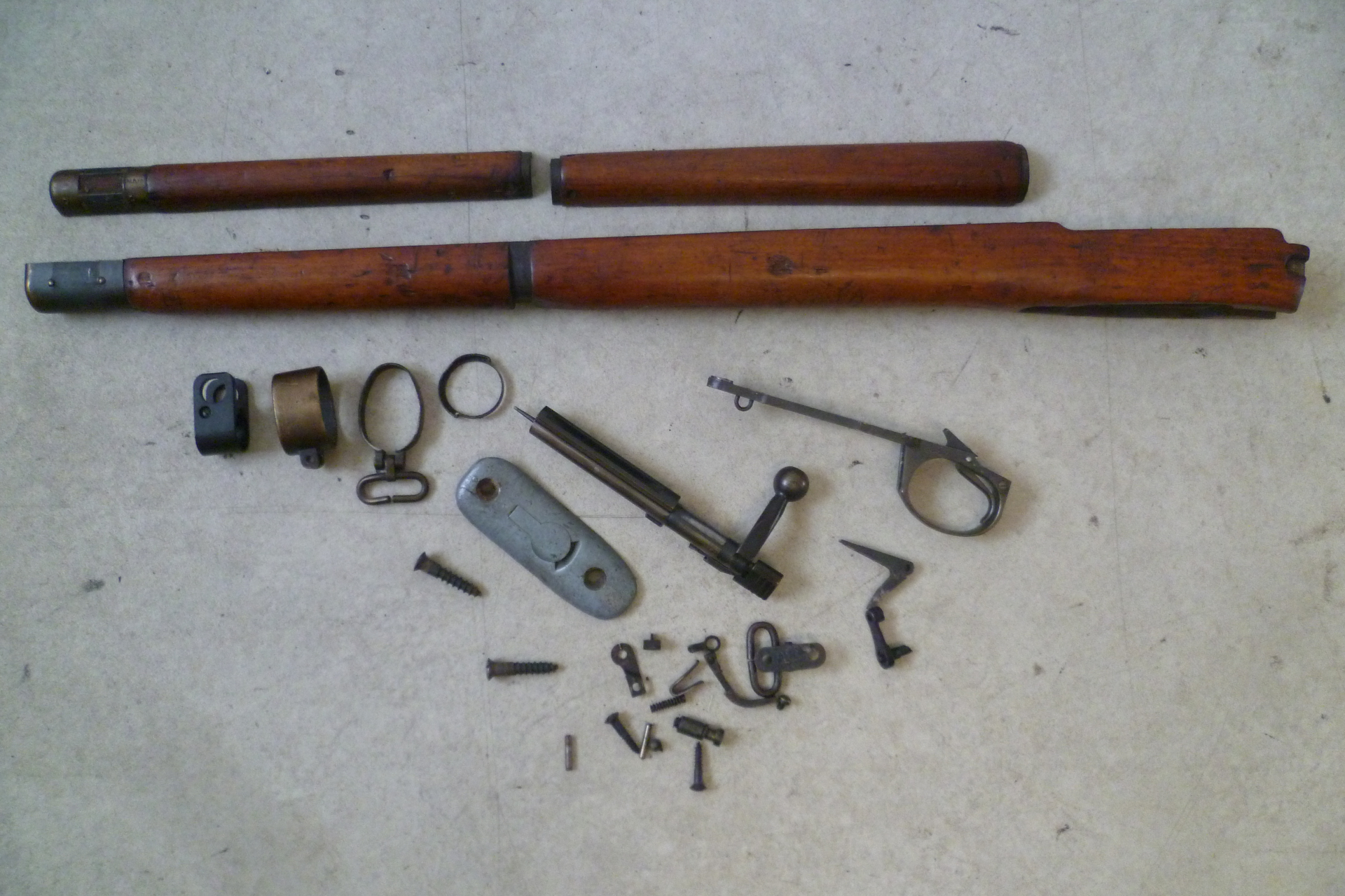 Ersatzteile und Schaft Enfield No. 4 MK I Long Branch – Bild 1