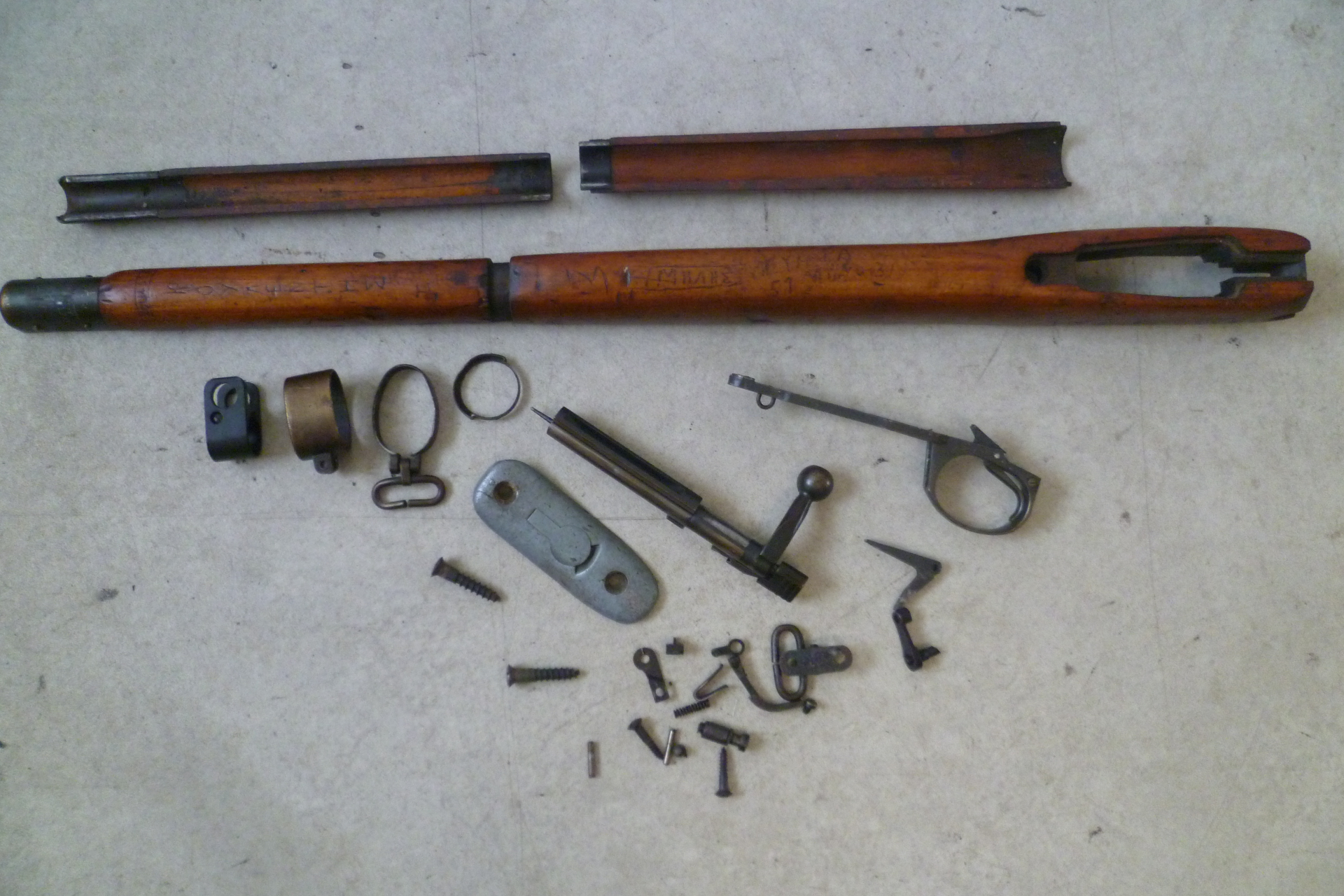 Ersatzteile und Schaft Enfield No. 4 MK I Long Branch – Bild 2
