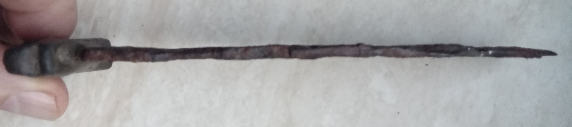 Römischer Dolch, sowie Silbermünze,Antoninian des Kaiser Caracalla – Bild 4