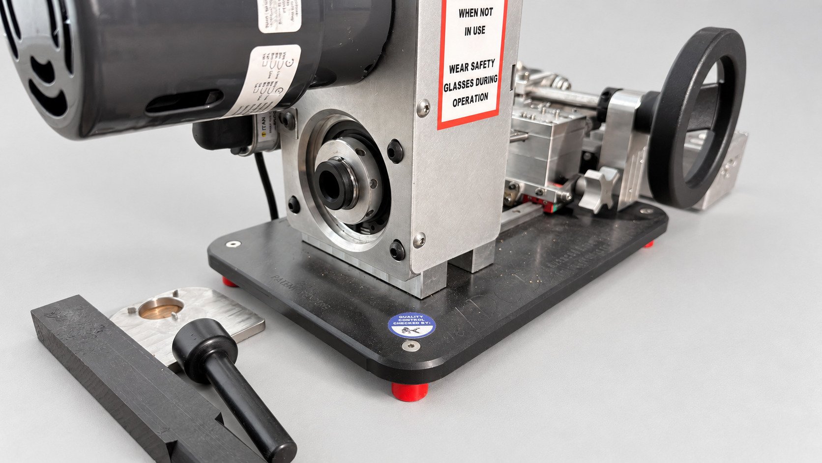 F-Class Products AUTODOD automatischer Hülsenhalsdreher mit FCP-Steuerung – Bild 3