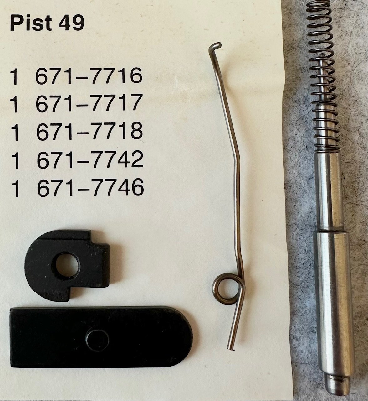 SIG P210 Armeepistole 49 Zünd Ersatzteil Set 5 Teile - NEU – Bild 1