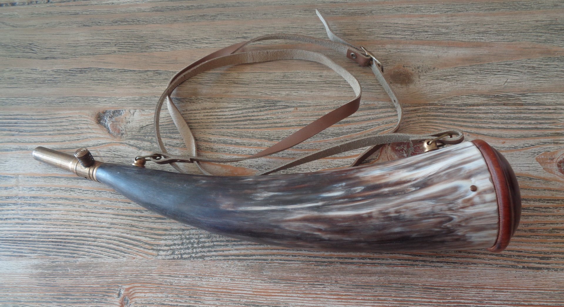 LUXUS PULVERHORNFLASCHE – Bild 2