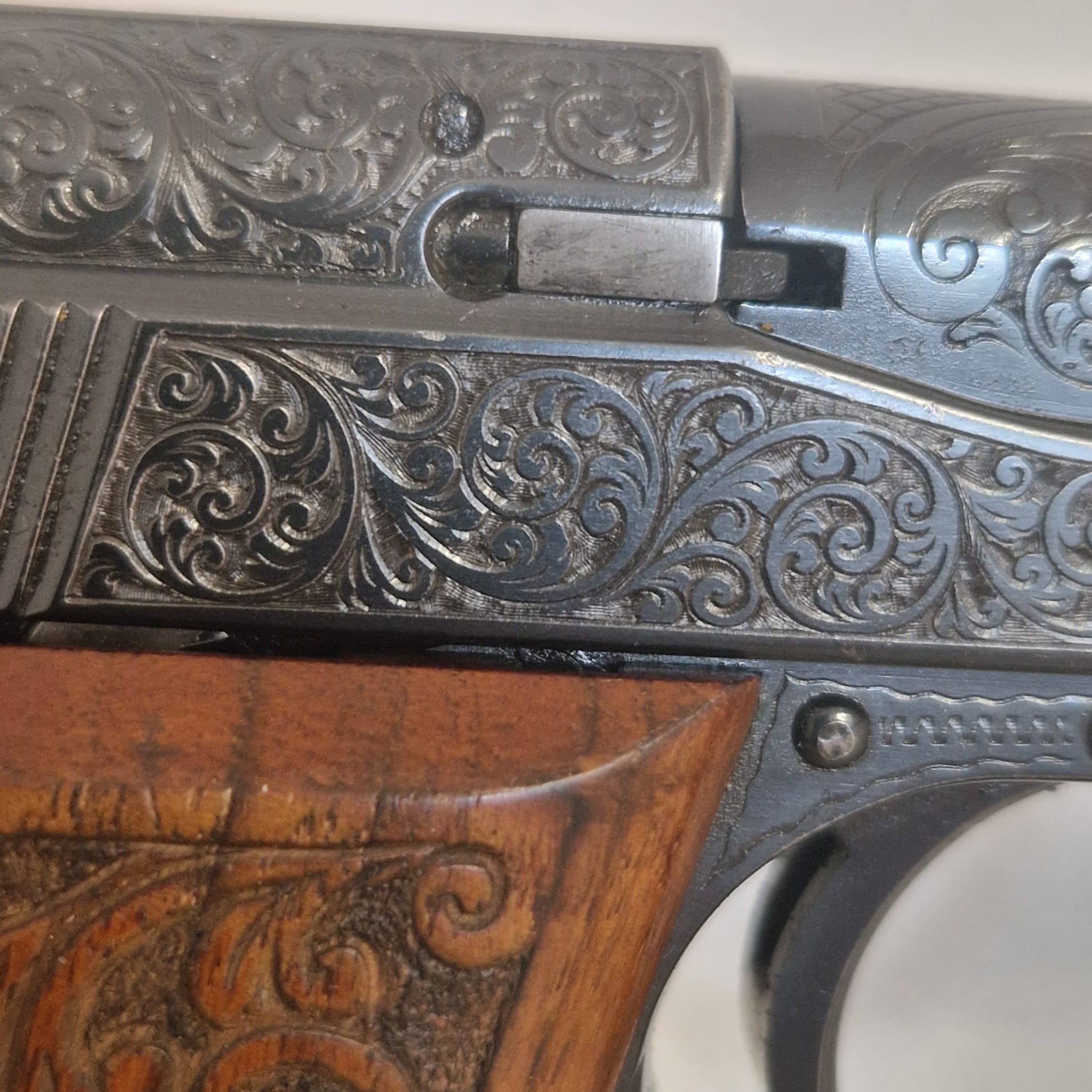 Hämmerli-Walther Olympia .22 LR– seltene gravierte Ausführung – Bild 1