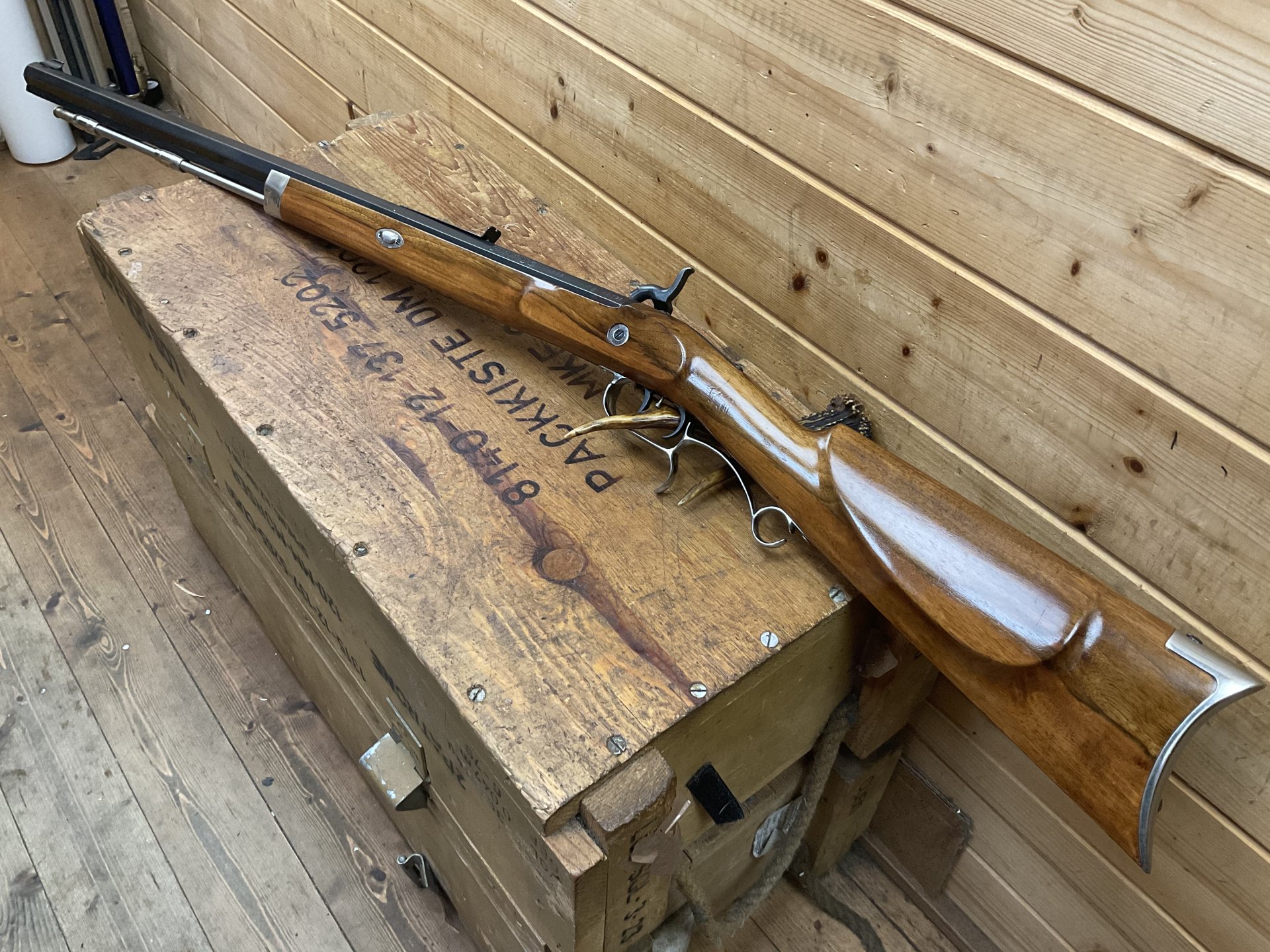 Vorderlader Perkusion MAVI Hawken Rifle, Cal.45, schwehrer Lauf! metall Putzstock! super Zustand! – Bild 1