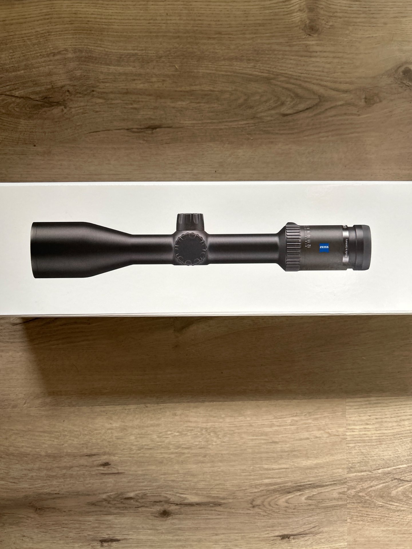 Zeiss V6 2,5-15x56 mit Schiene – Bild 2
