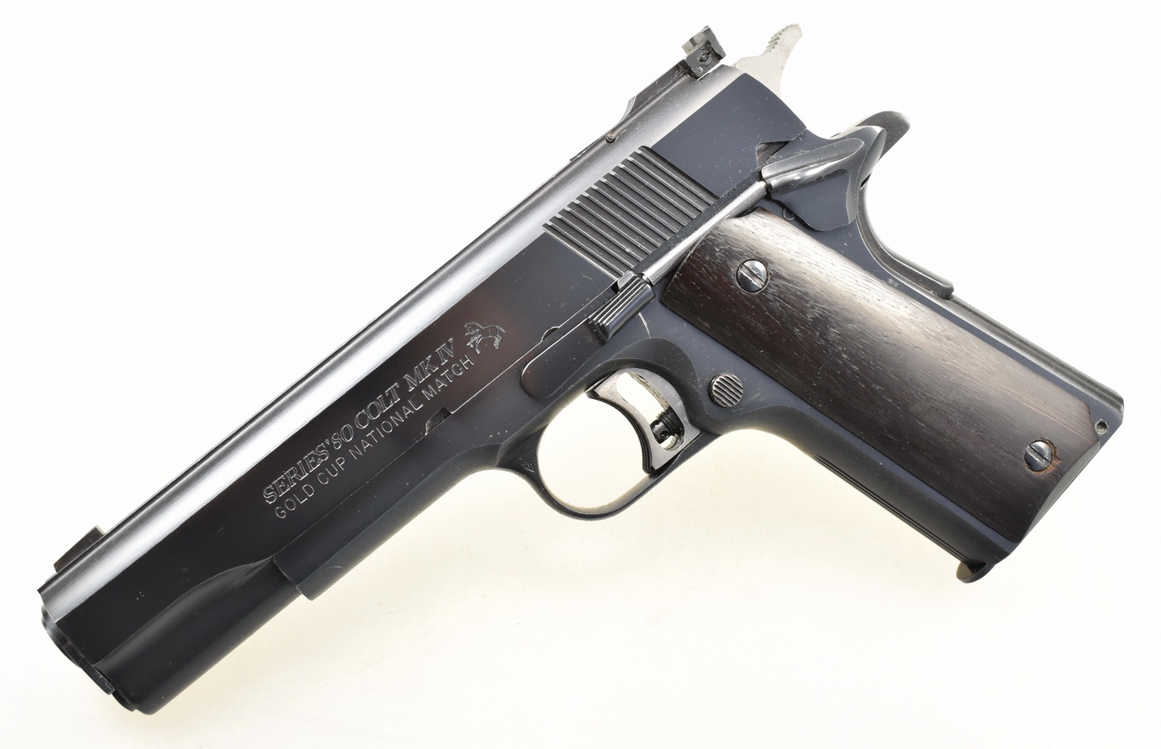 COLT " GOLD CUP " Pistole der Serie ´80 im Kaliber .45 Auto mit Holzgriffschalen – Bild 1