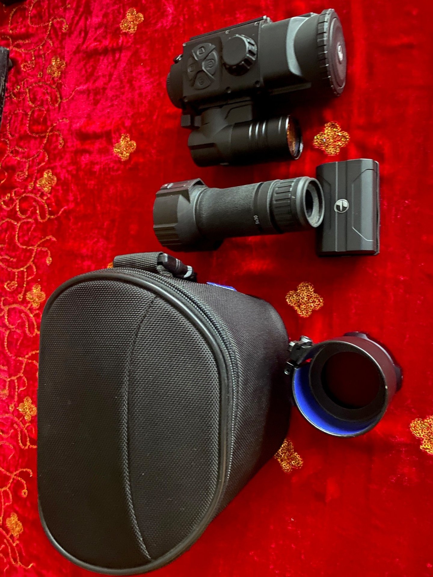 Pulsar Digitales Vorsatzgerät FN 455 mit 2 Adaptern für ZF und Wildbeobachtung – Bild 3