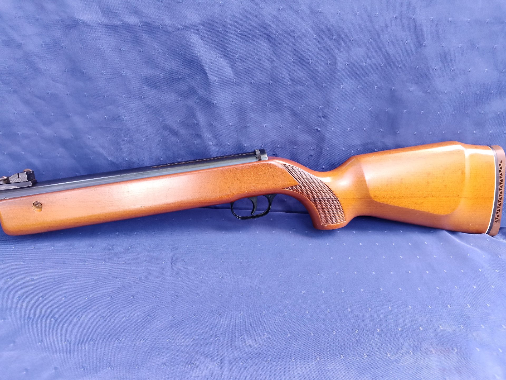 UMA Modell 62 im cal.4,5 mm **Made in Great Britain** Mit Laufgewinde und Laufmantel – Bild 3