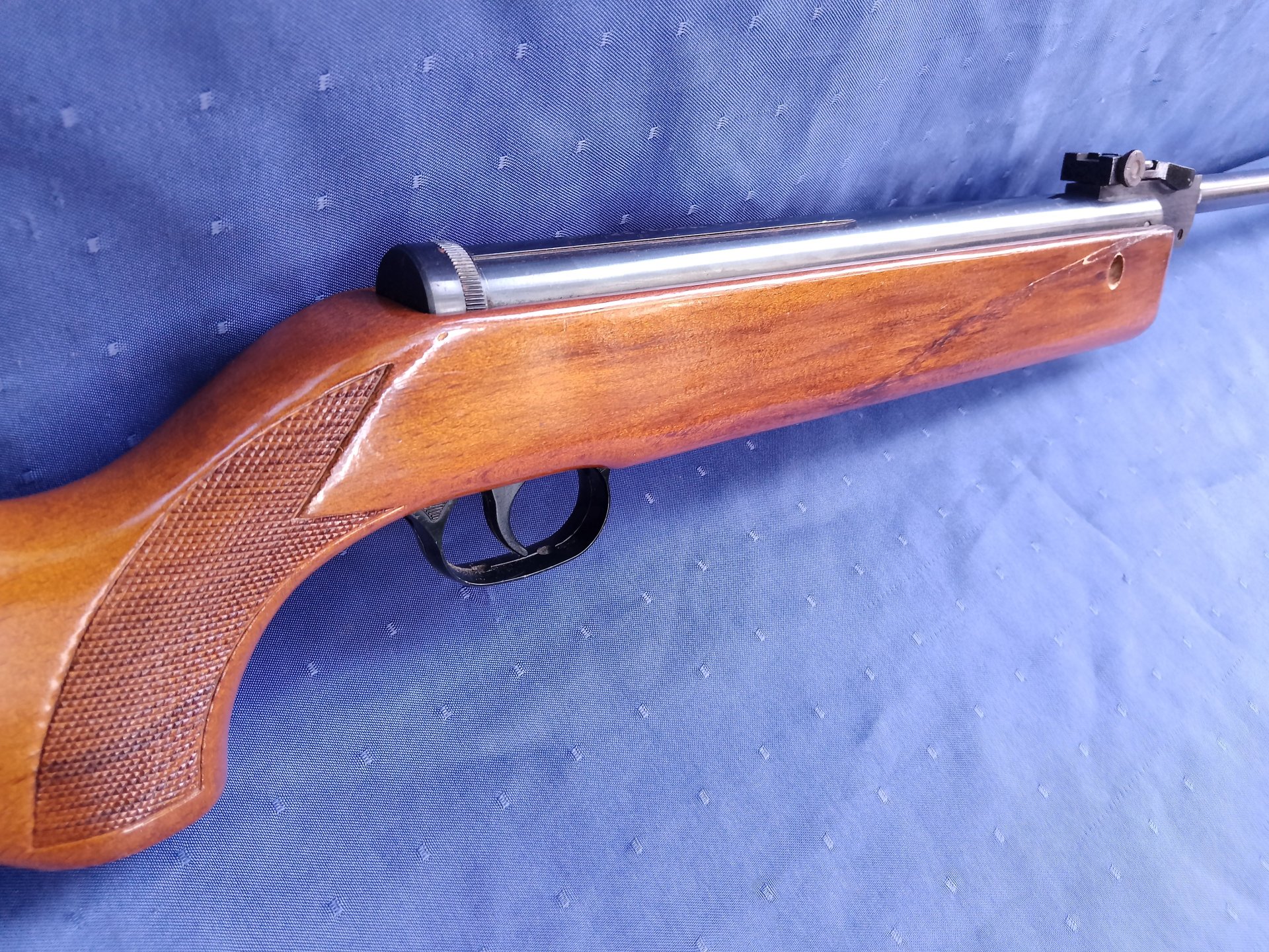 UMA Modell 62 im cal.4,5 mm **Made in Great Britain** Mit Laufgewinde und Laufmantel – Bild 5